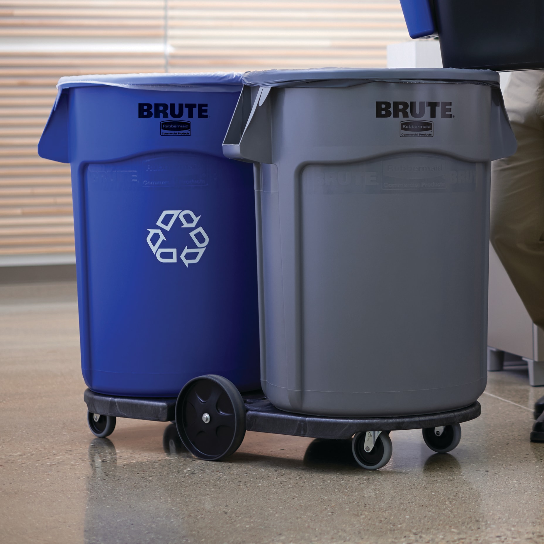 Rubbermaid Commercial Products FG264600BLA Trash-Can-Dollies - View #7