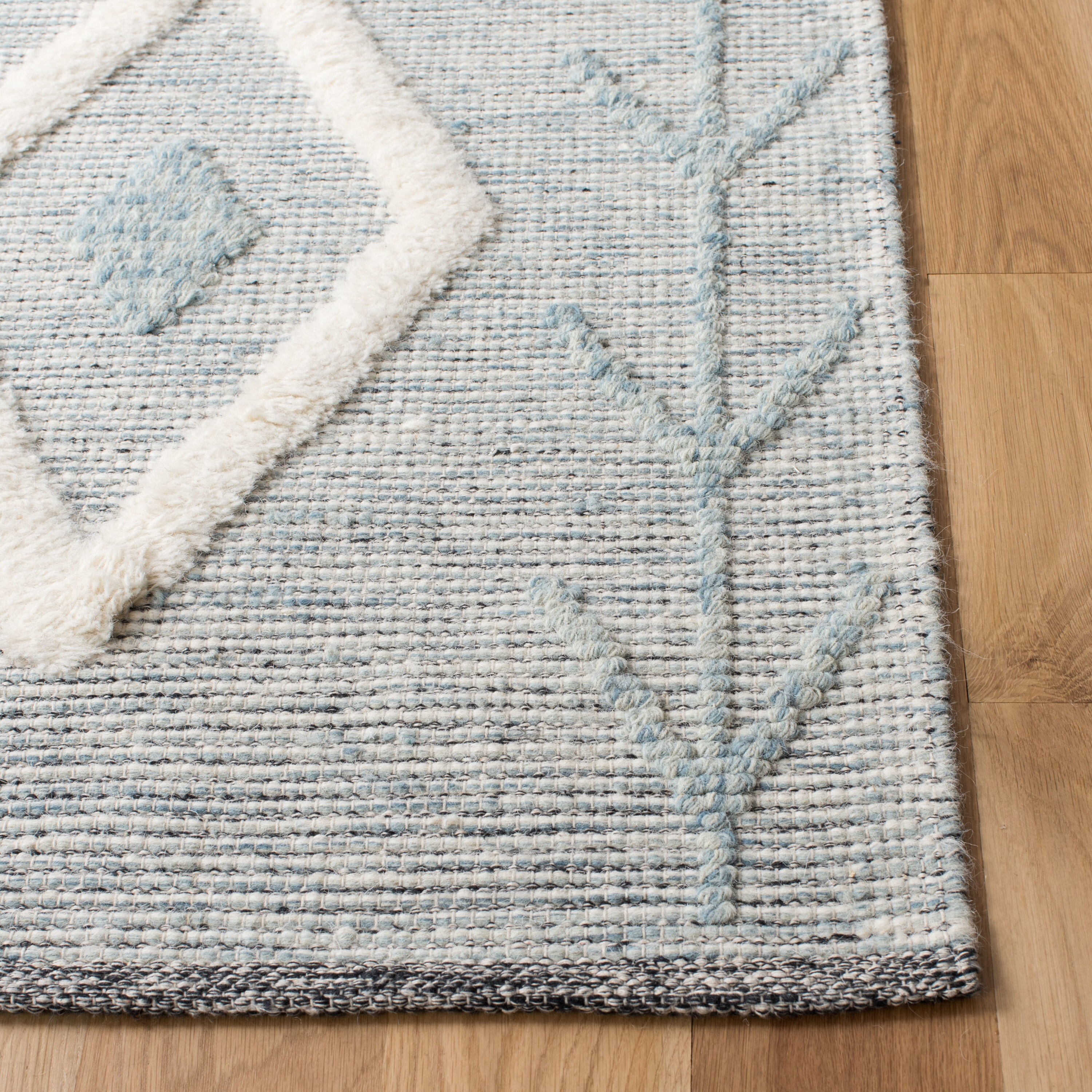 Safavieh VRM601M-5 rugs - View #3