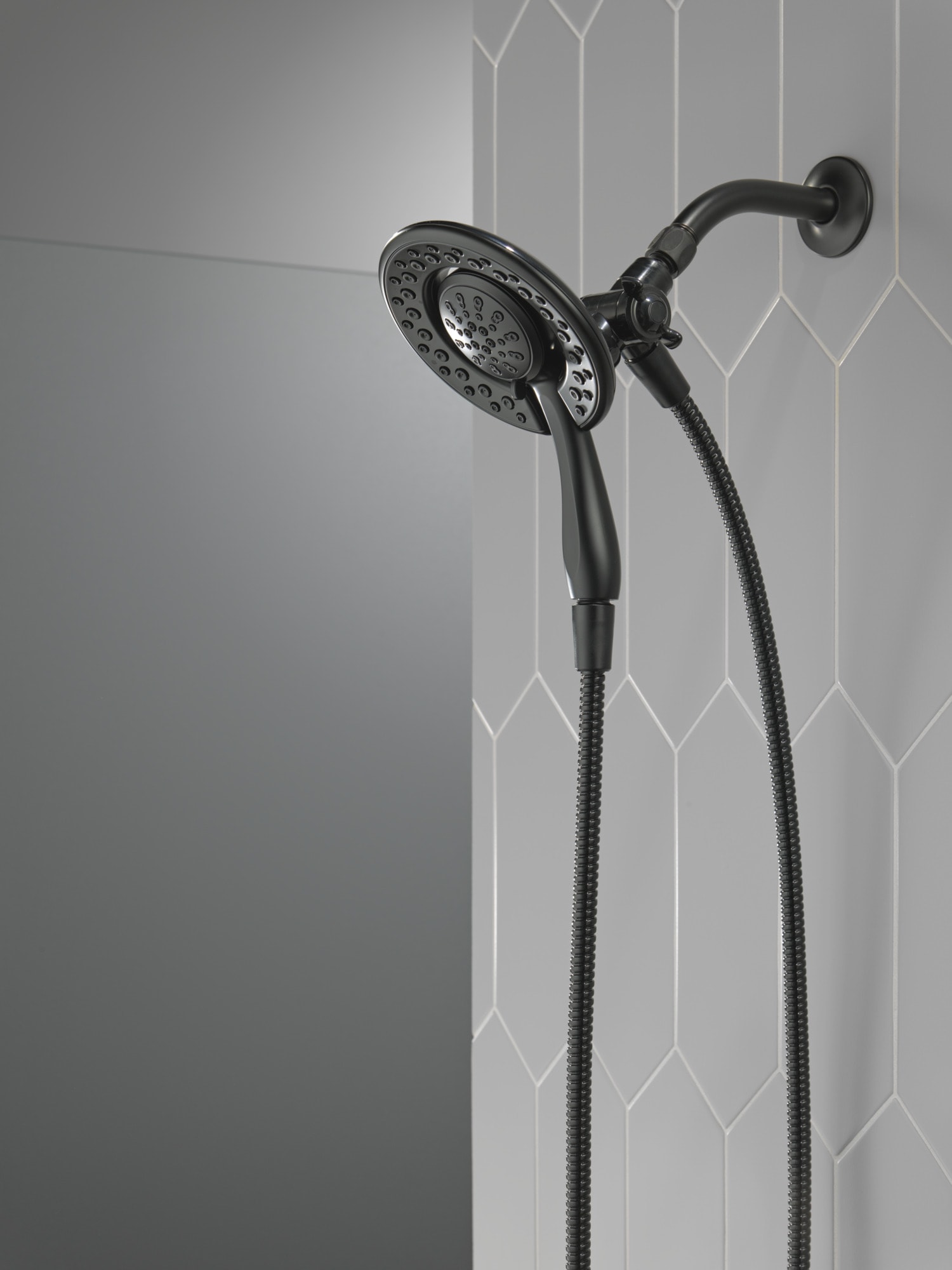 Delta 75486CBL Fixed-Showerhead - View #10