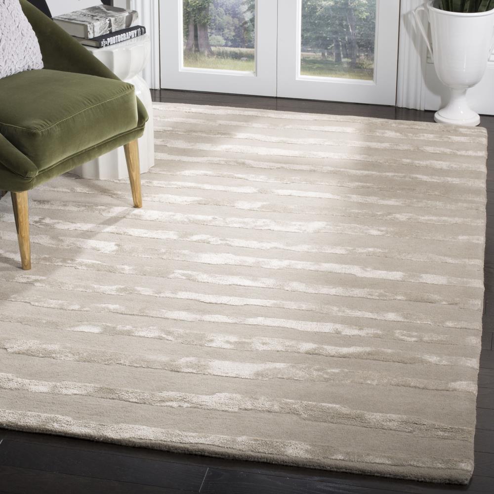 Gray Tufted Handmade Wool and Viscose Area Rug, 5' x 8'