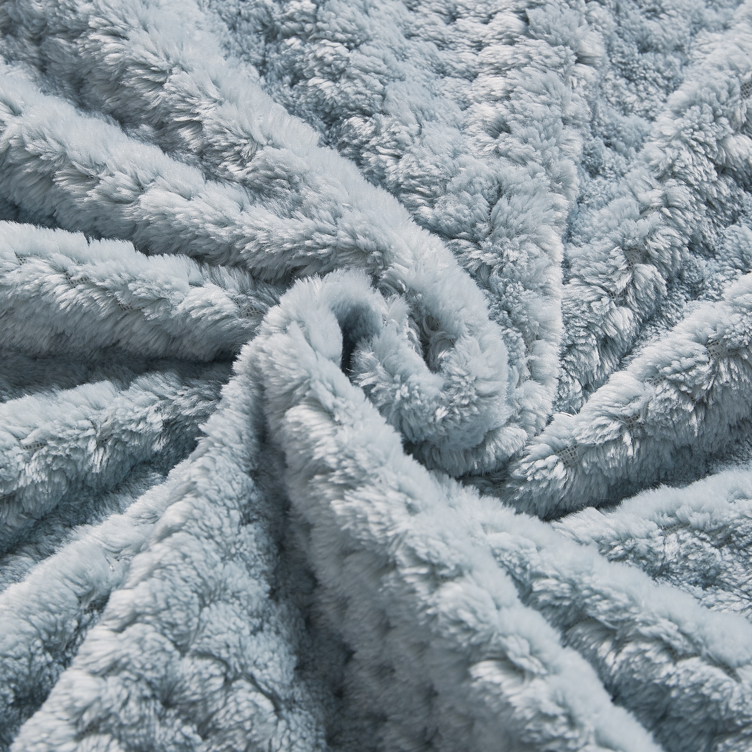 Thesis 00114 Blankets-And-Throws - View #6