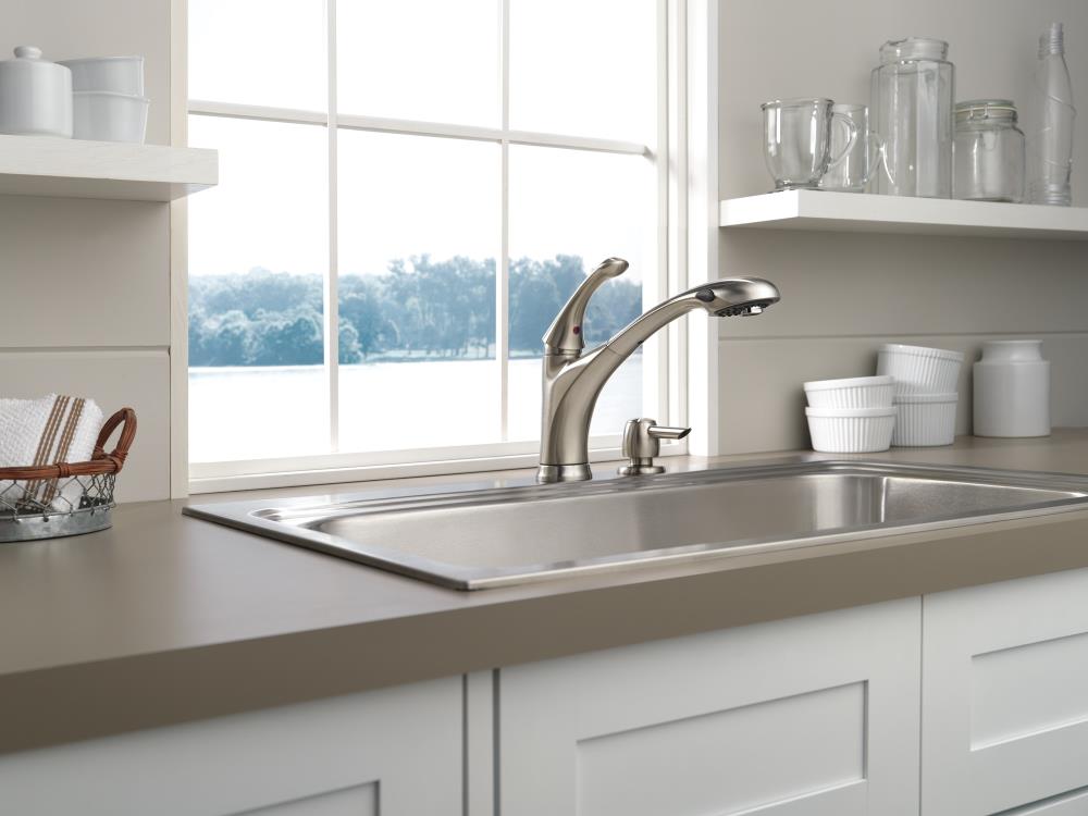 Delta 16927-SSSD-DST Kitchen-Faucets - View #7