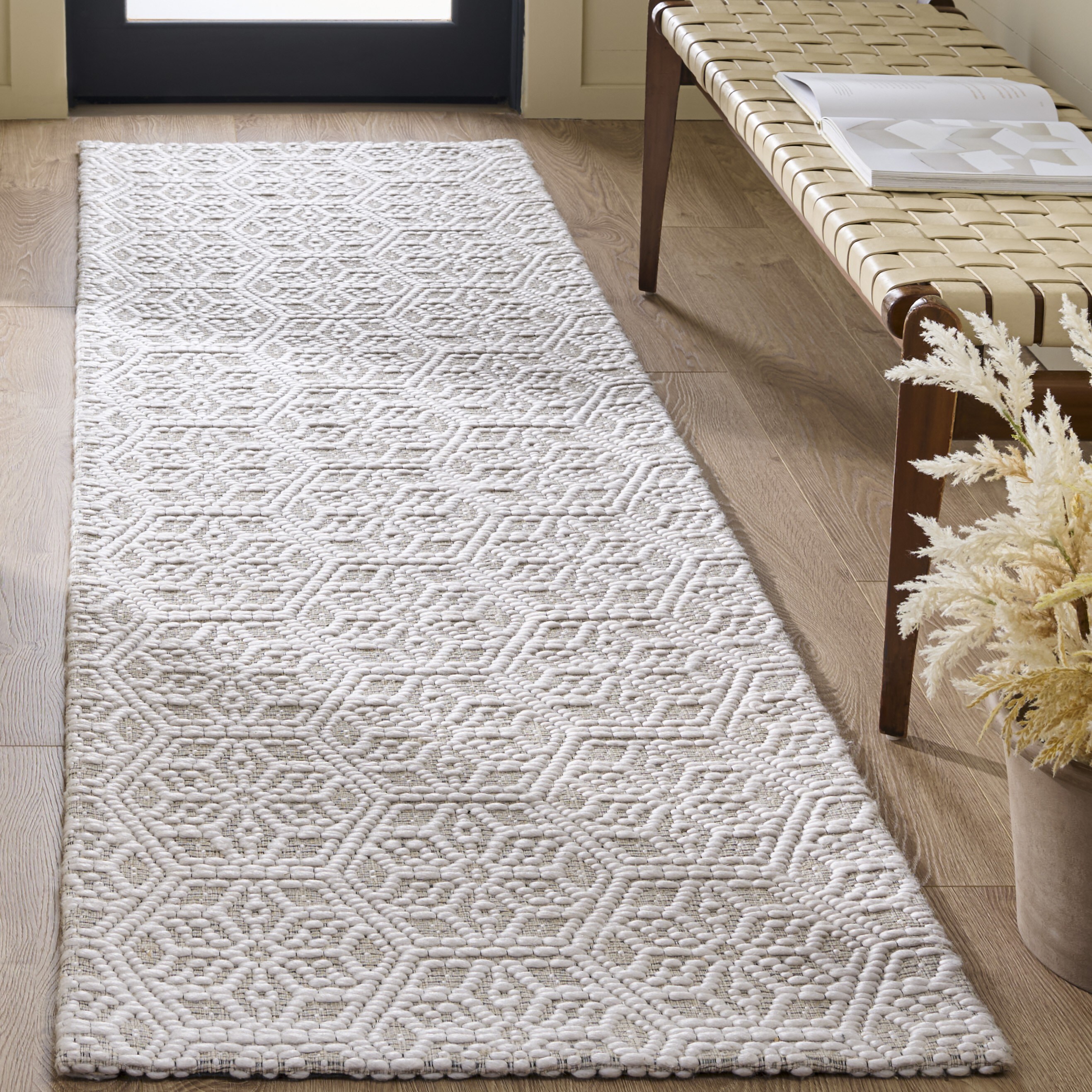 Safavieh MRB330A-28 rugs - View #2