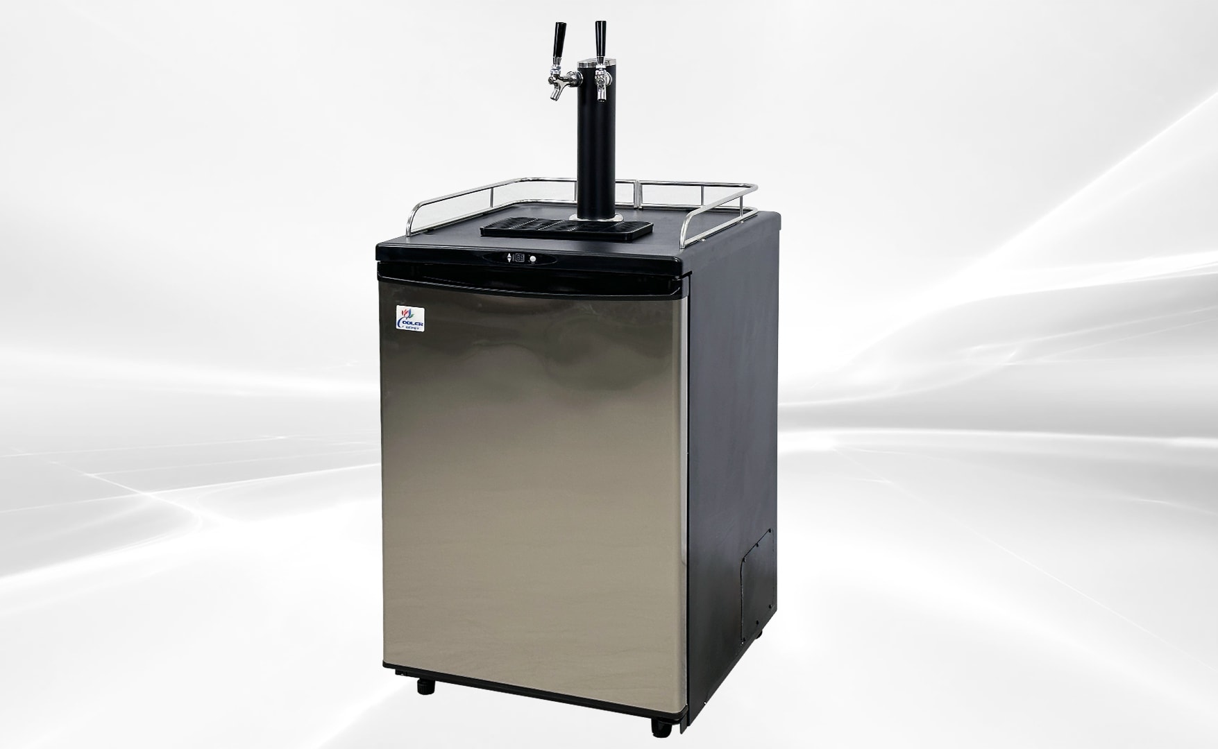 Cooler Depot 3XXBF163 Double tap Half-barrel keg Stainless steel Digital Built-in/Freestanding Commercial/Residential Indoor or outdoor Beer kegerator