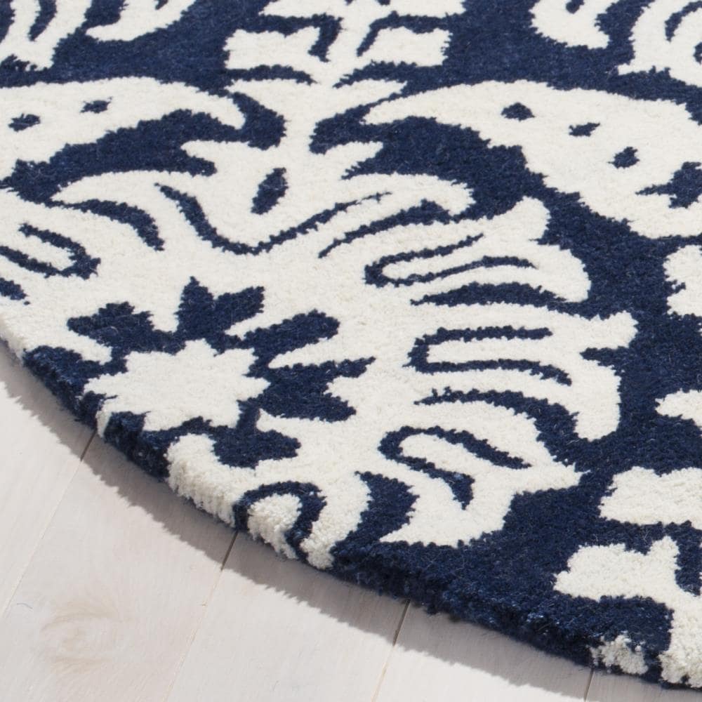 Safavieh BEL125D-5R rugs - View #3