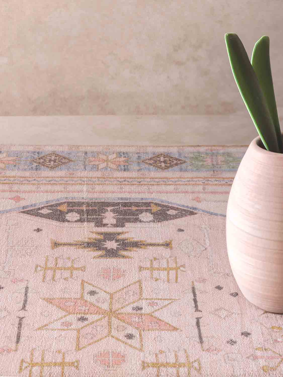 GAURI KOHLI GK81010 rugs - View #2