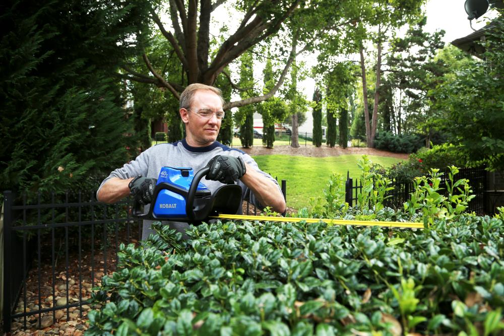 Kobalt KHT 240 Cordless-Hedge-Trimmers - View #8