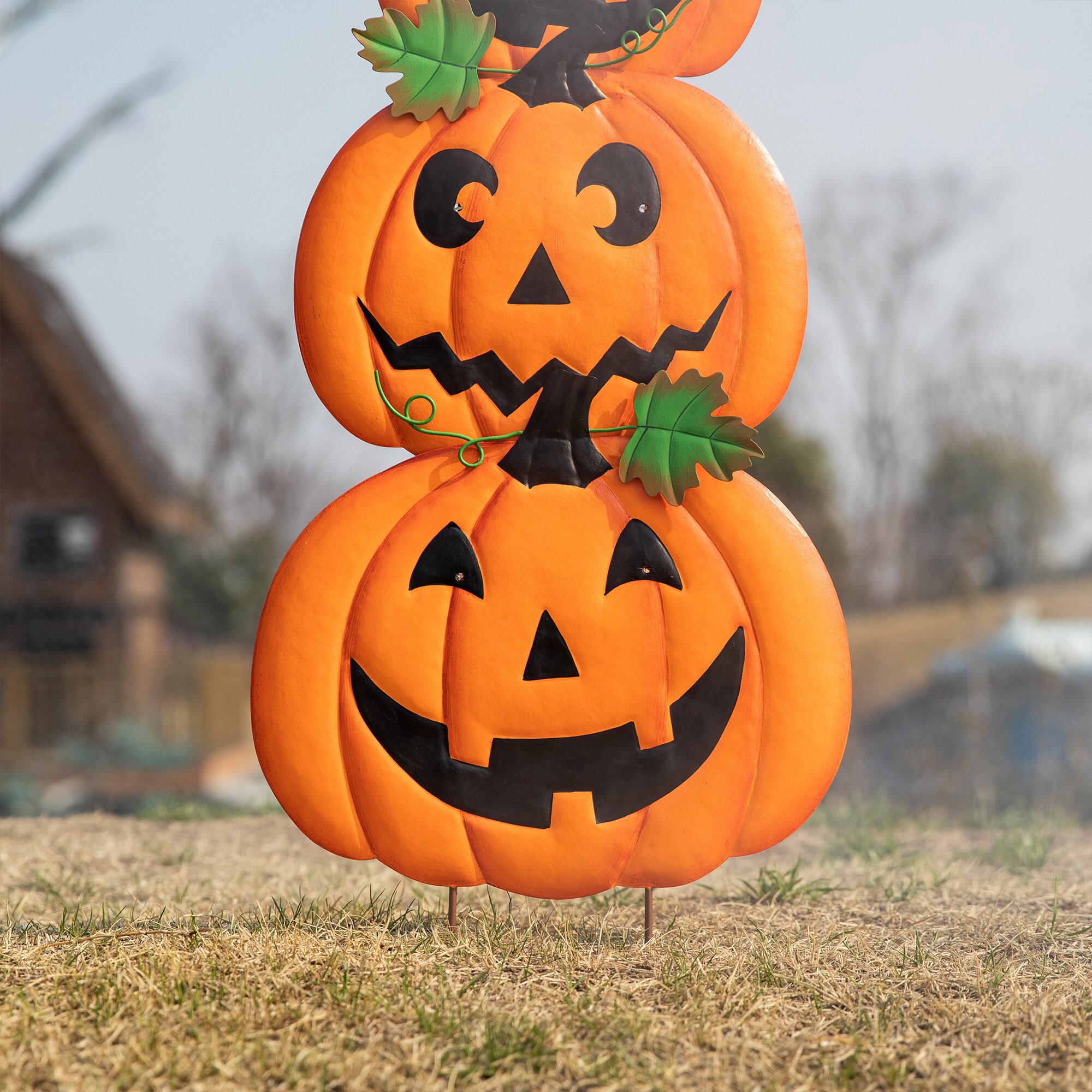 Glitzhome 3.31-ft Lighted Jack-o-lantern Yard Decoration in the Outdoor ...