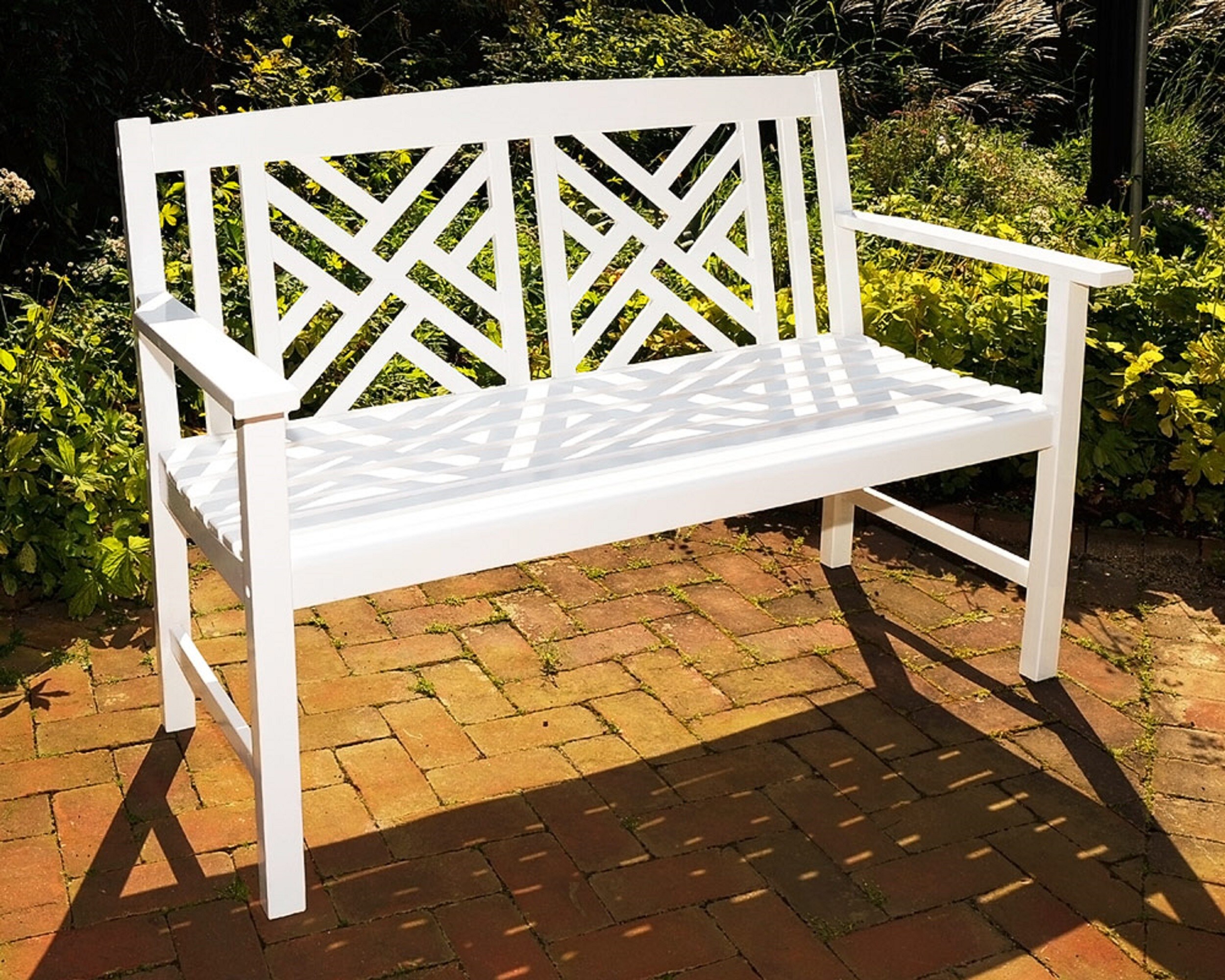 Minuteman International OFB-10W-P benches - View #2