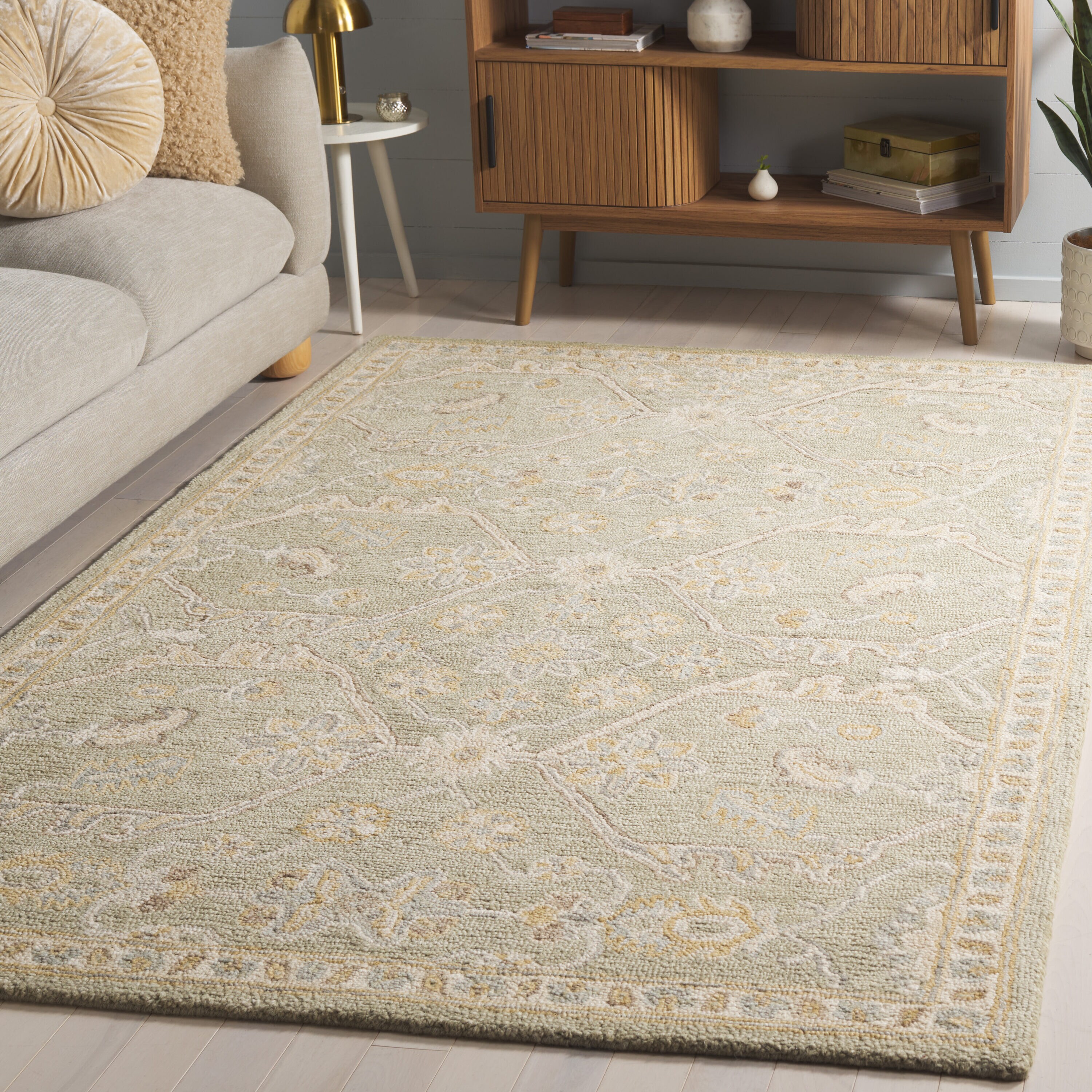  Blossom 701 Sage/Beige Traditional 5ft x 8ft Medium Rectangle Rug