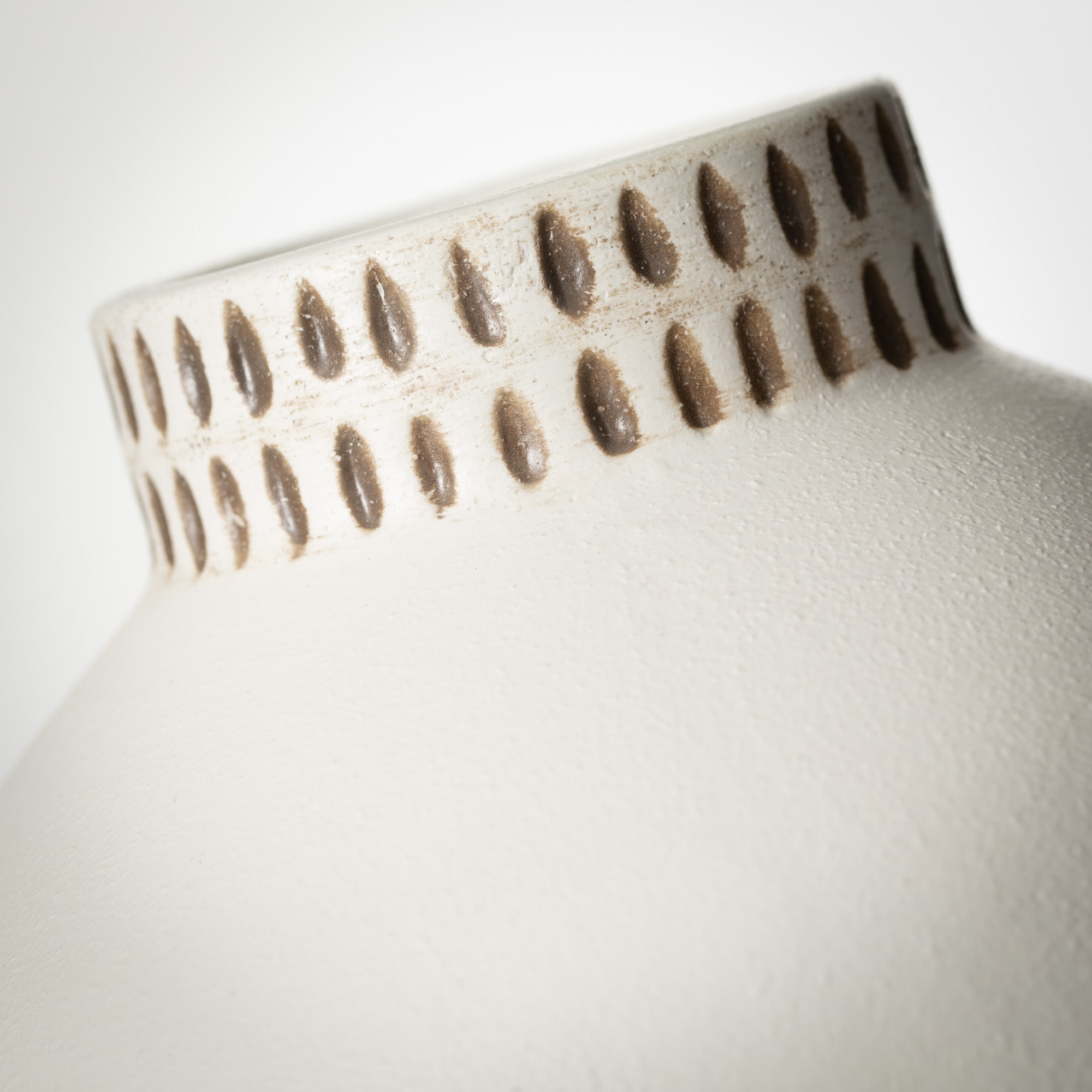 Ivory Ceramic Textured Ginger Jar Vase