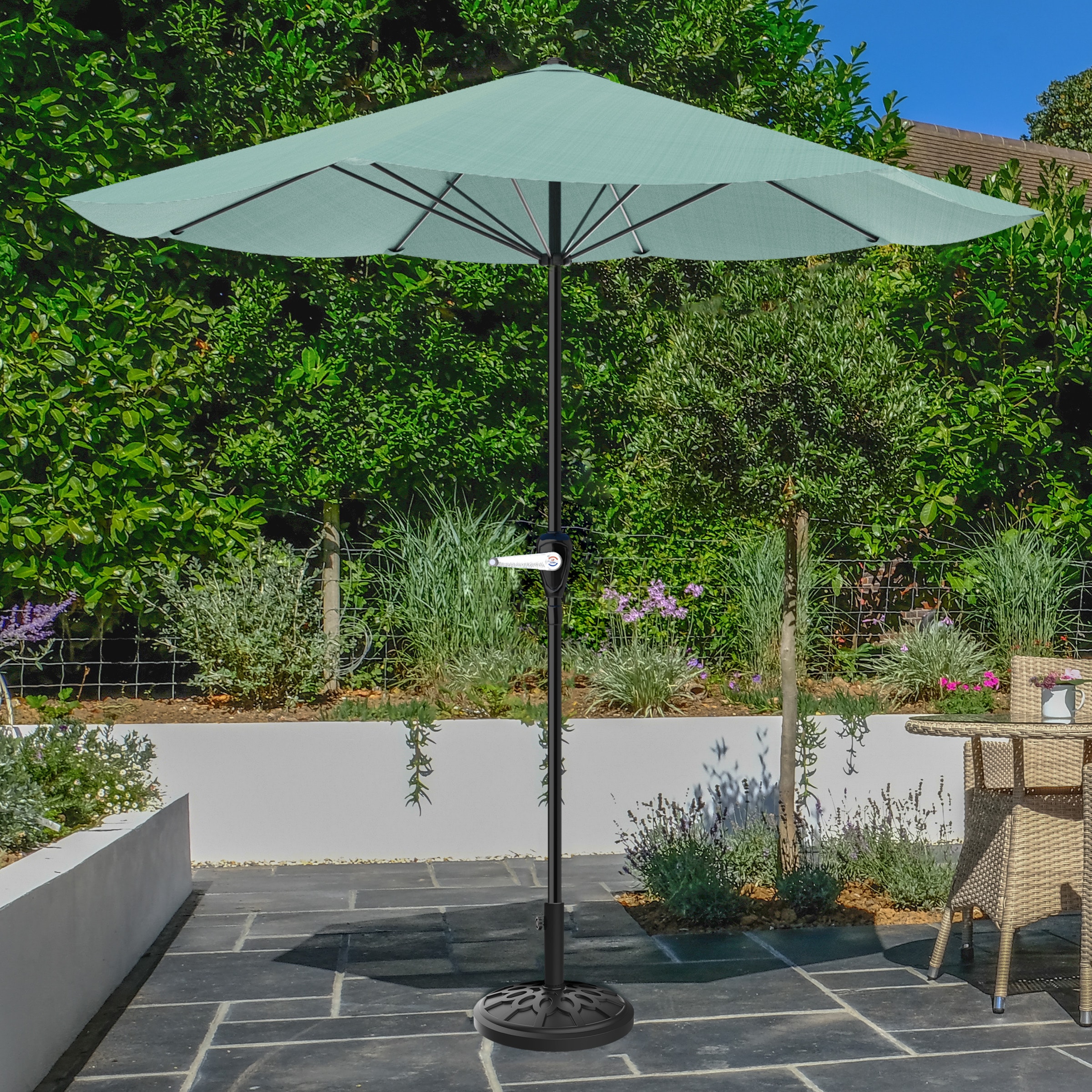 Pure Garden 50-LG1041B 9-ft Steel Green No-tilt Market Patio Umbrella with Base