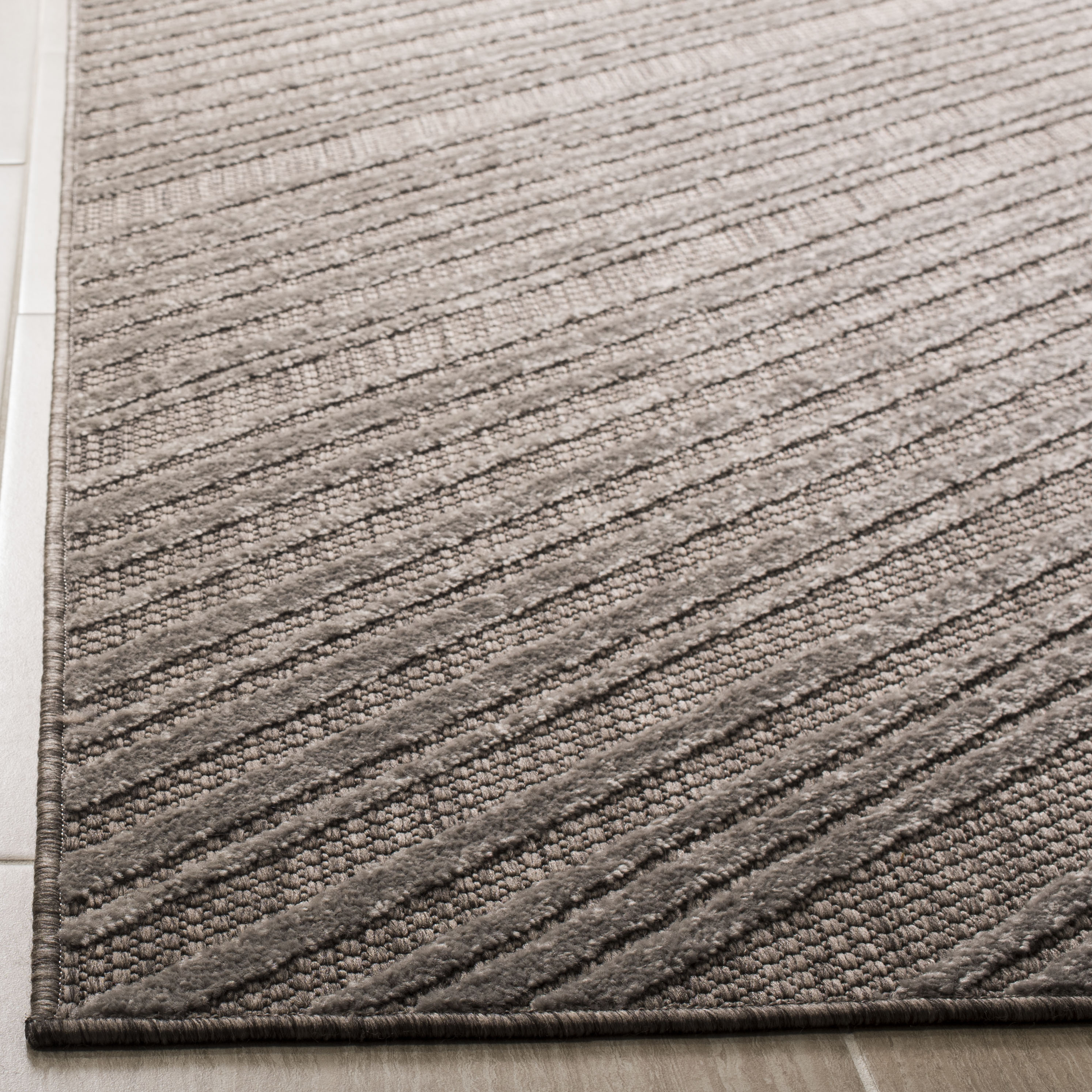 Safavieh MNR159G-4 rugs - View #5