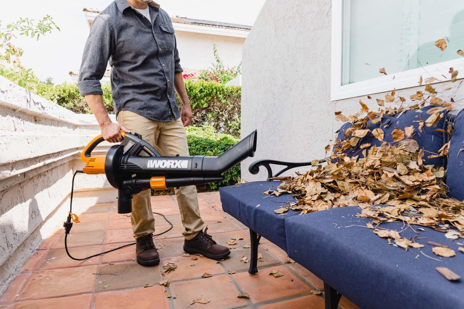 WORX Trivac 350-CFM 210-MPH Corded Electric Handheld Leaf Blower