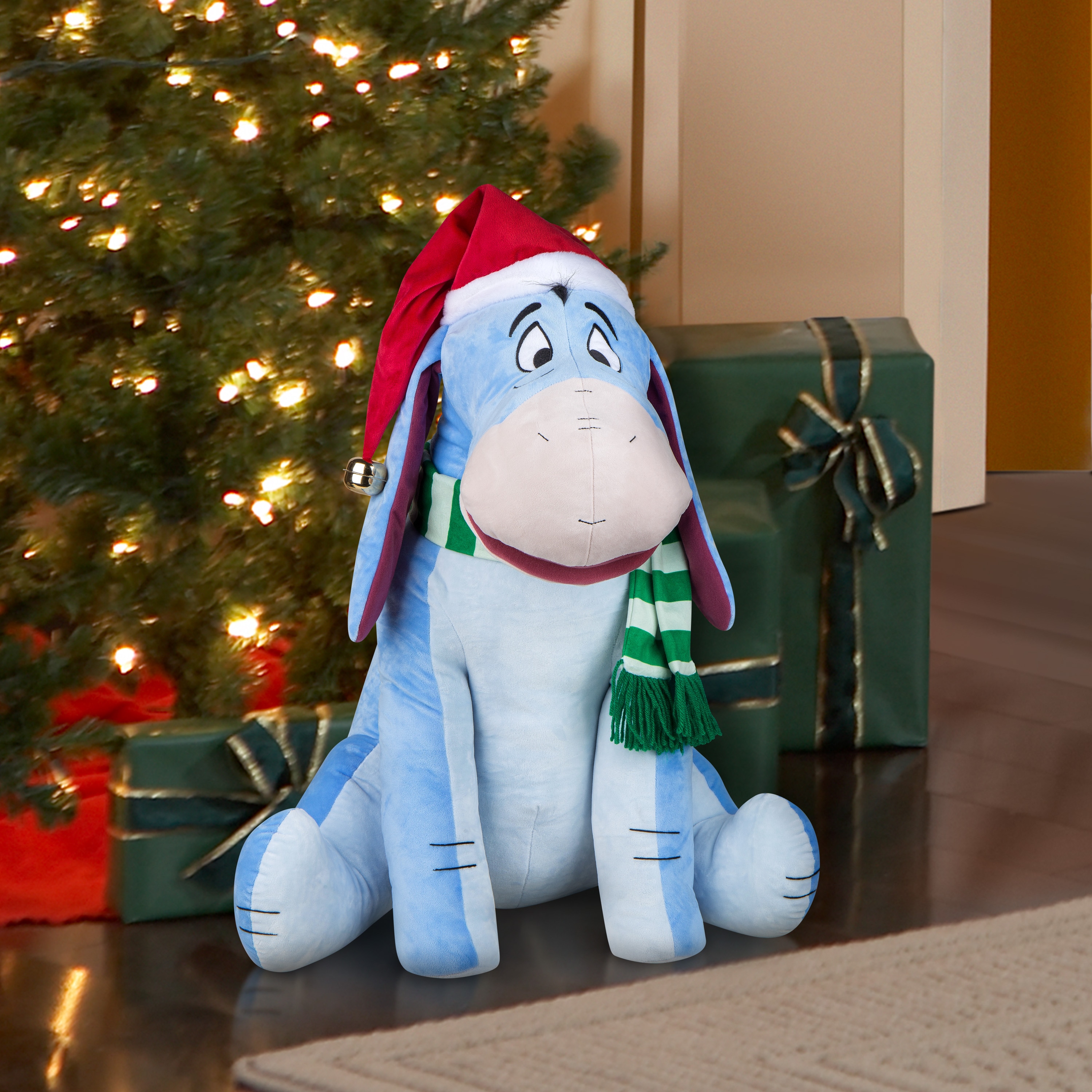 Disney 888264 Table-Christmas-Decorations - View #2