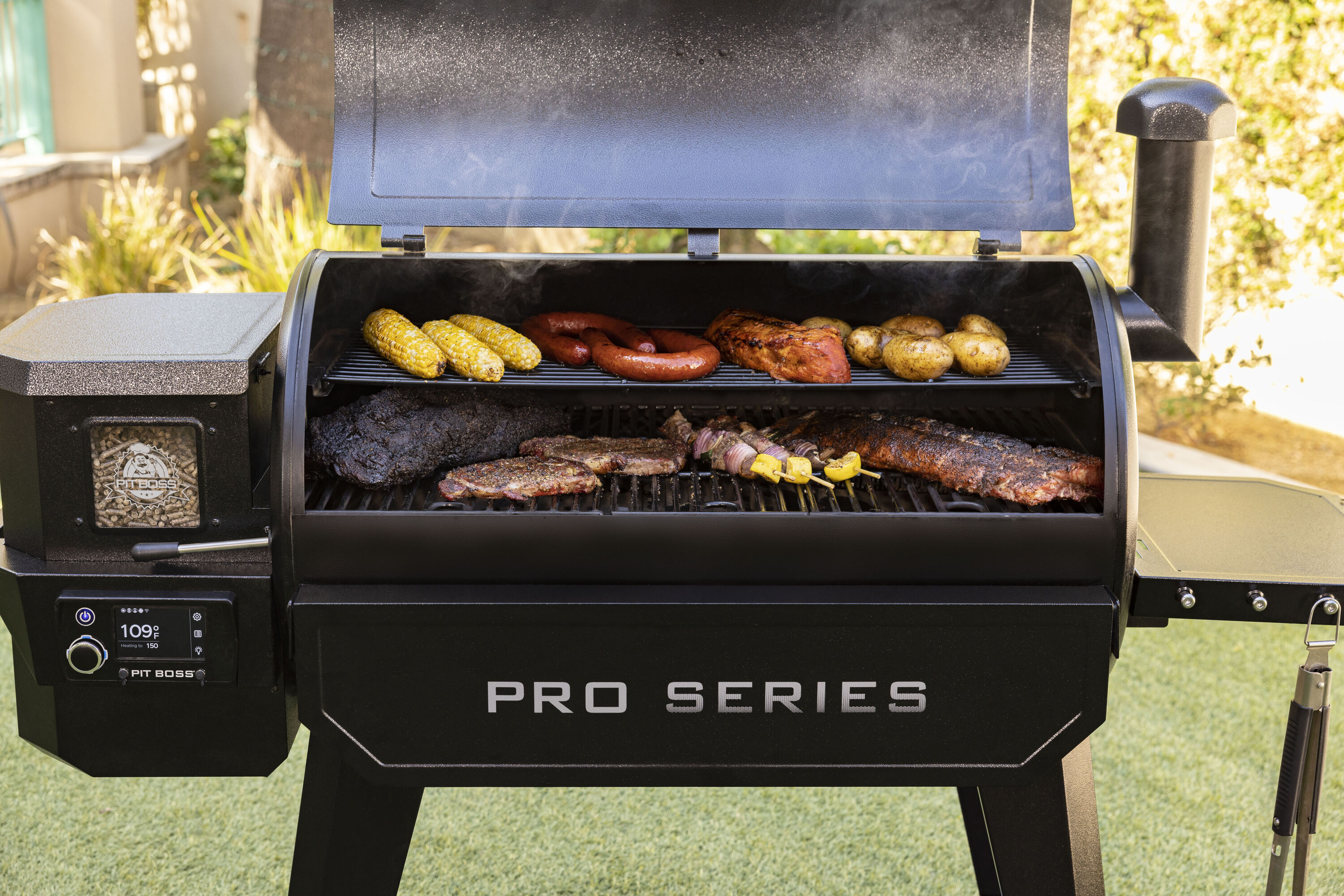 Pit Boss Wood Pellet Pro Series V3 1150 Sq In Grey Pellet Grill With