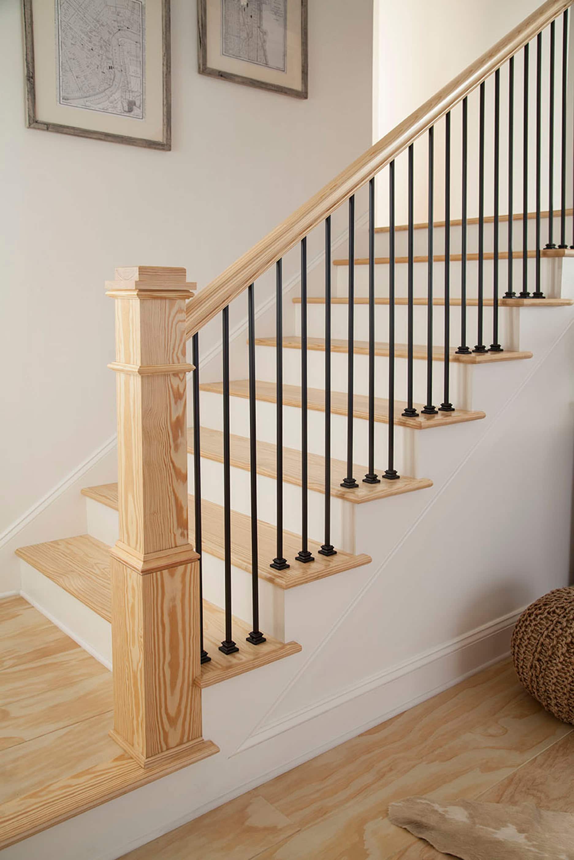 Crown Heritage BC4583700FB44 Interior-Stairpart-Balusters - View #6