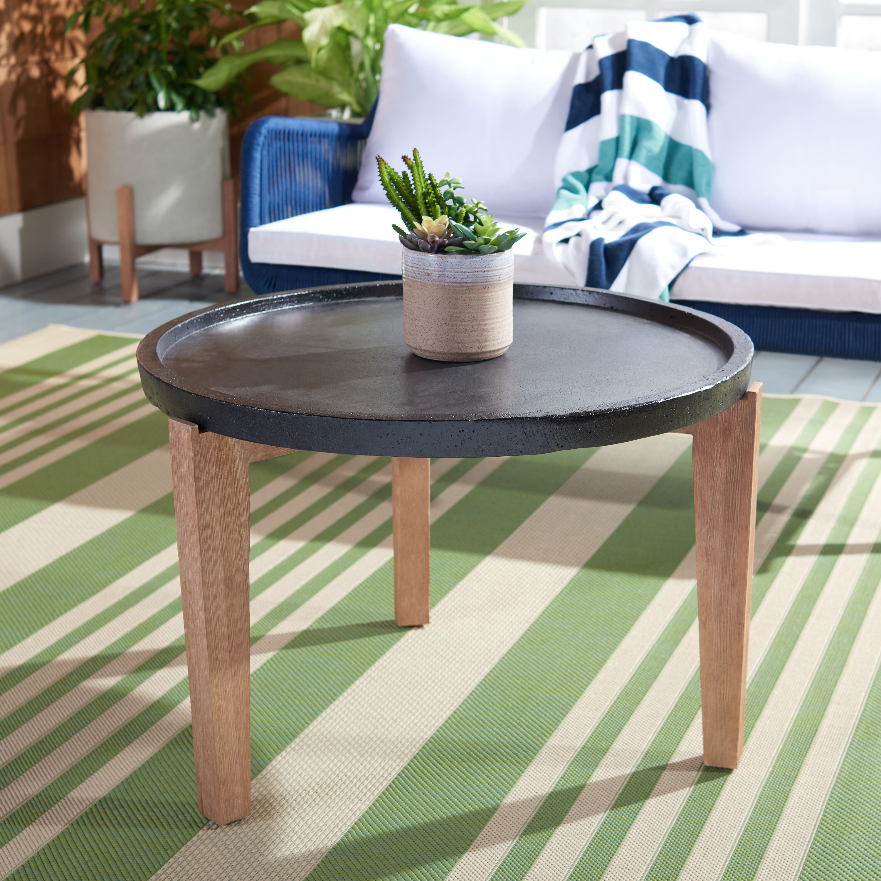 Safavieh PAT1511A Patio-Tables - View #5