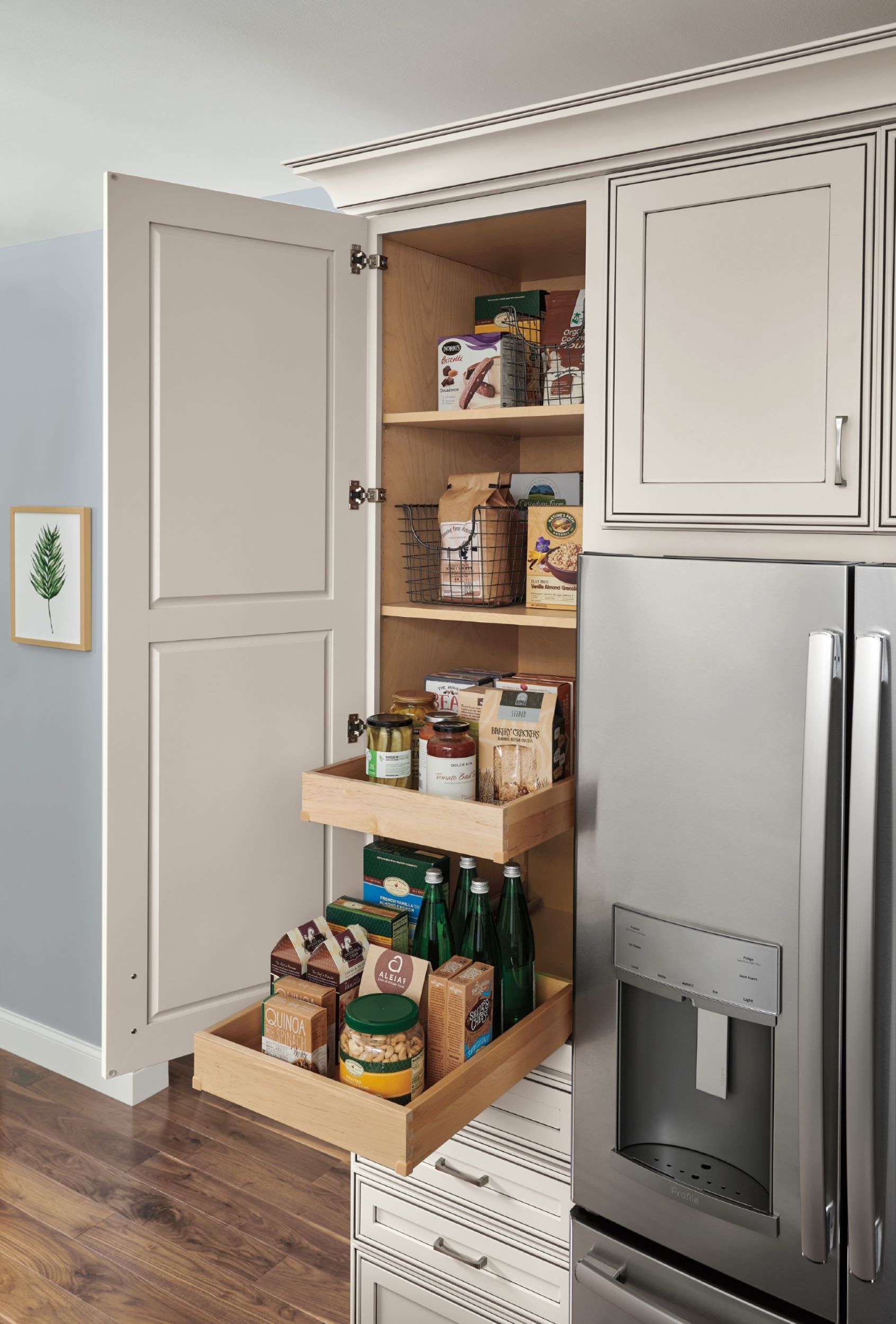 Tall Pantry Pull-out Cabinet - Organization - Diamond
