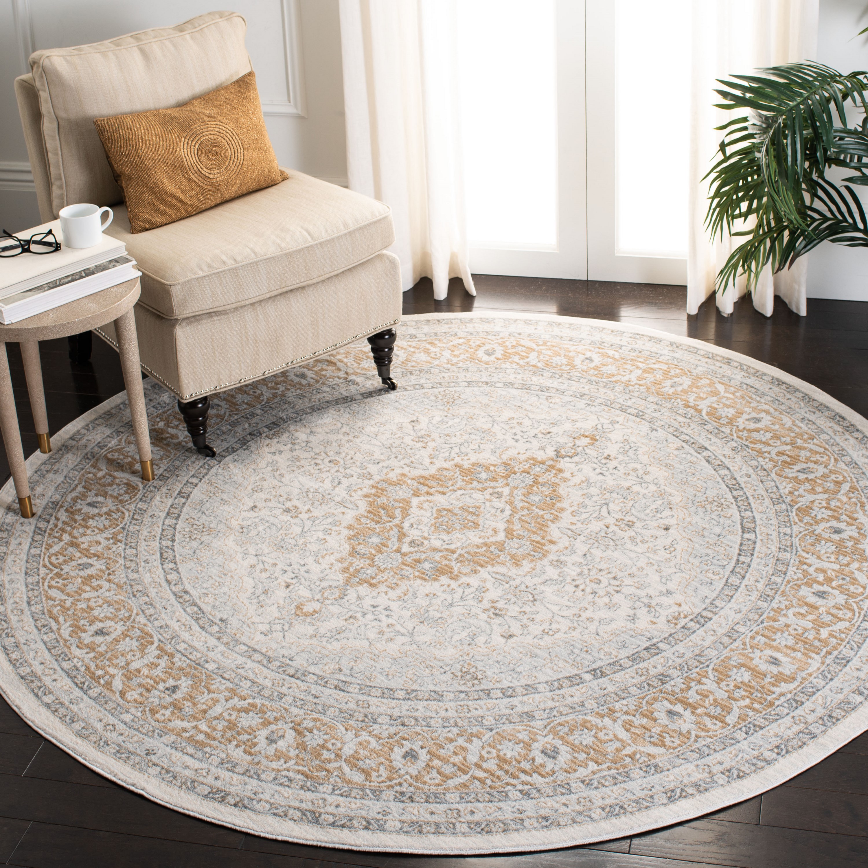 Safavieh Isabella Velez 4 x 6 Gray/Cream Indoor Floral/Botanical Vintage Area Rug