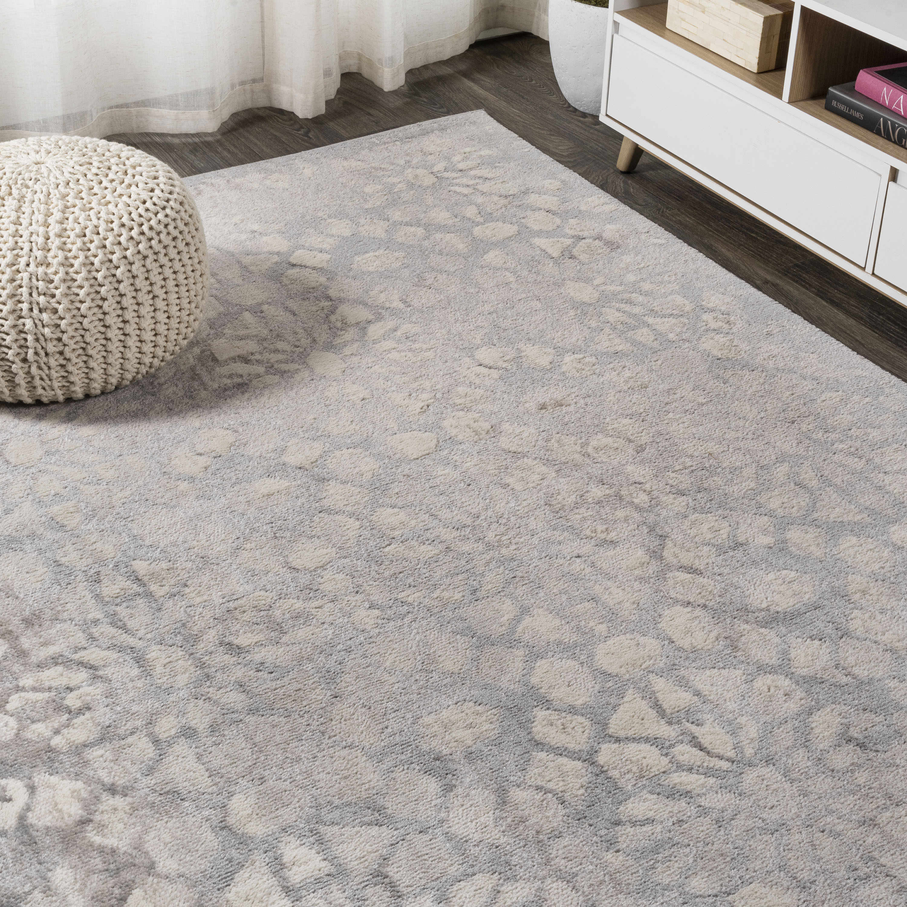 Gray Geometric Synthetic 3' x 5' Reversible Area Rug