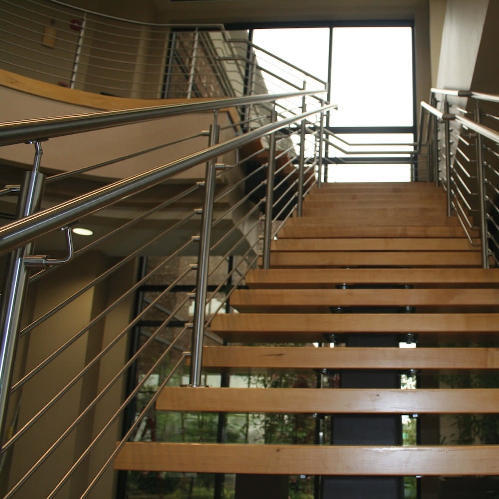 IAM Design E0224 Interior-Stairpart-Railing - View #2
