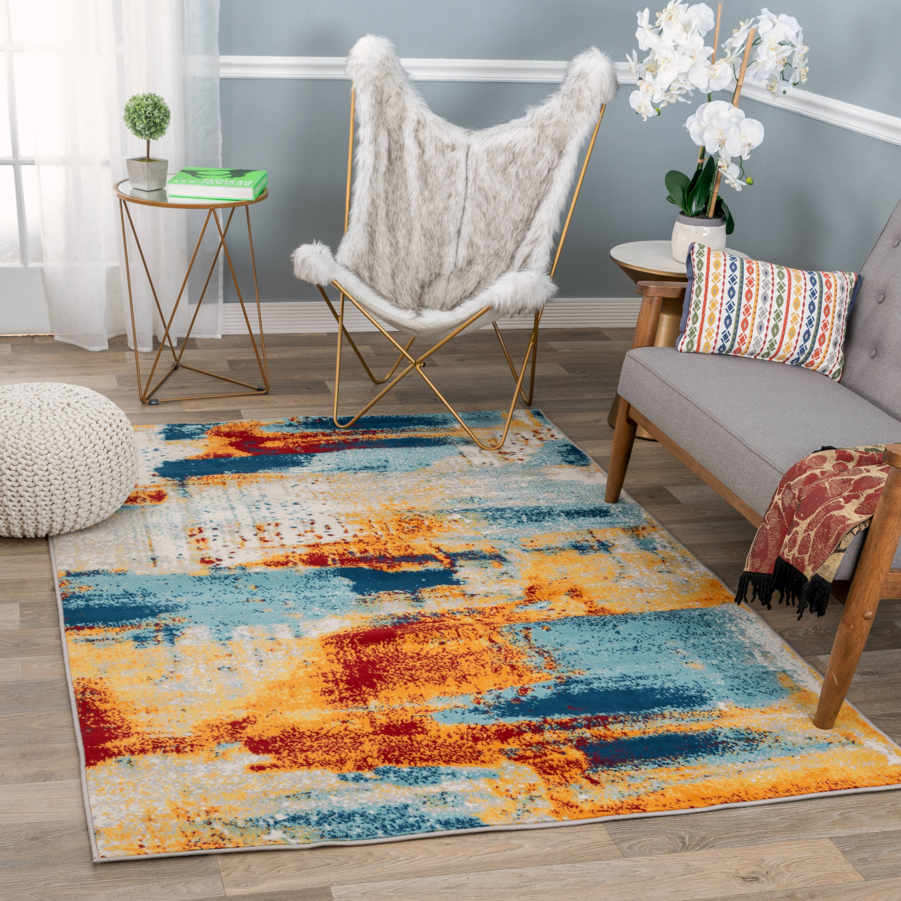 Bohemian Abstract Red and Blue 5' x 7' Synthetic Area Rug