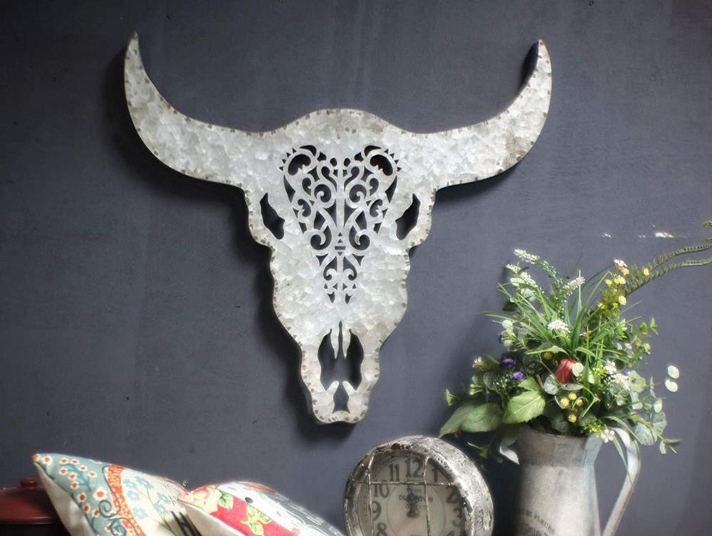 Parisloft 20-in W x 18-in H Metal Cow Animals Wall Sculpture in the ...