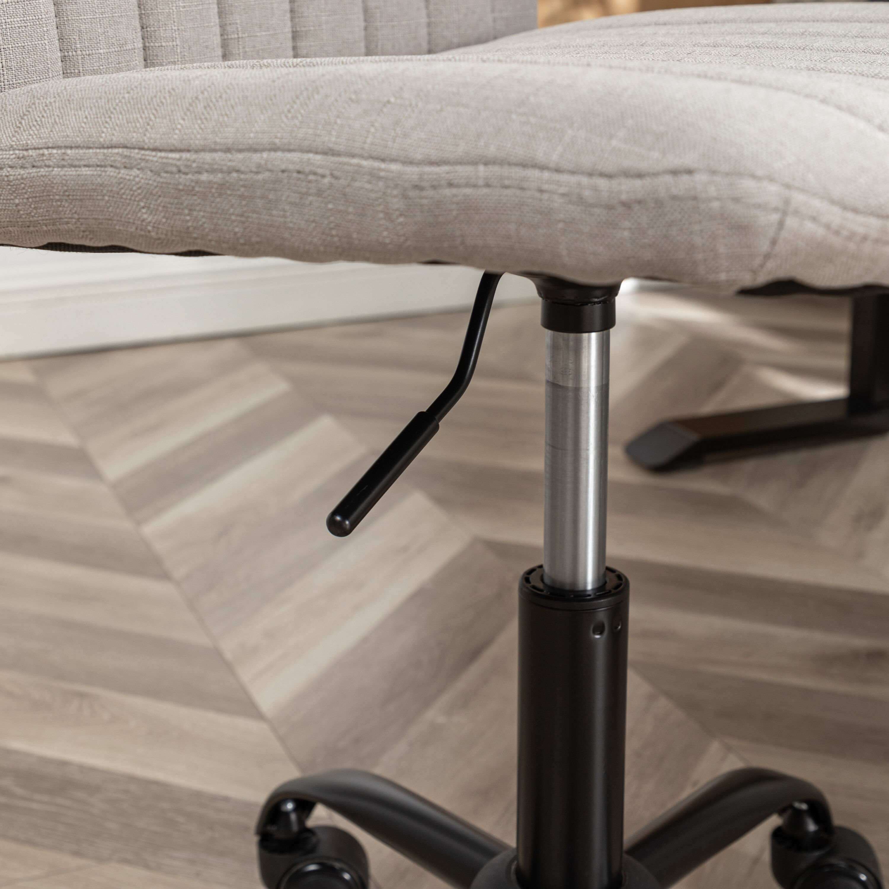 LOVMOR SF-M-T2574P206311 Office-Chairs - View #4