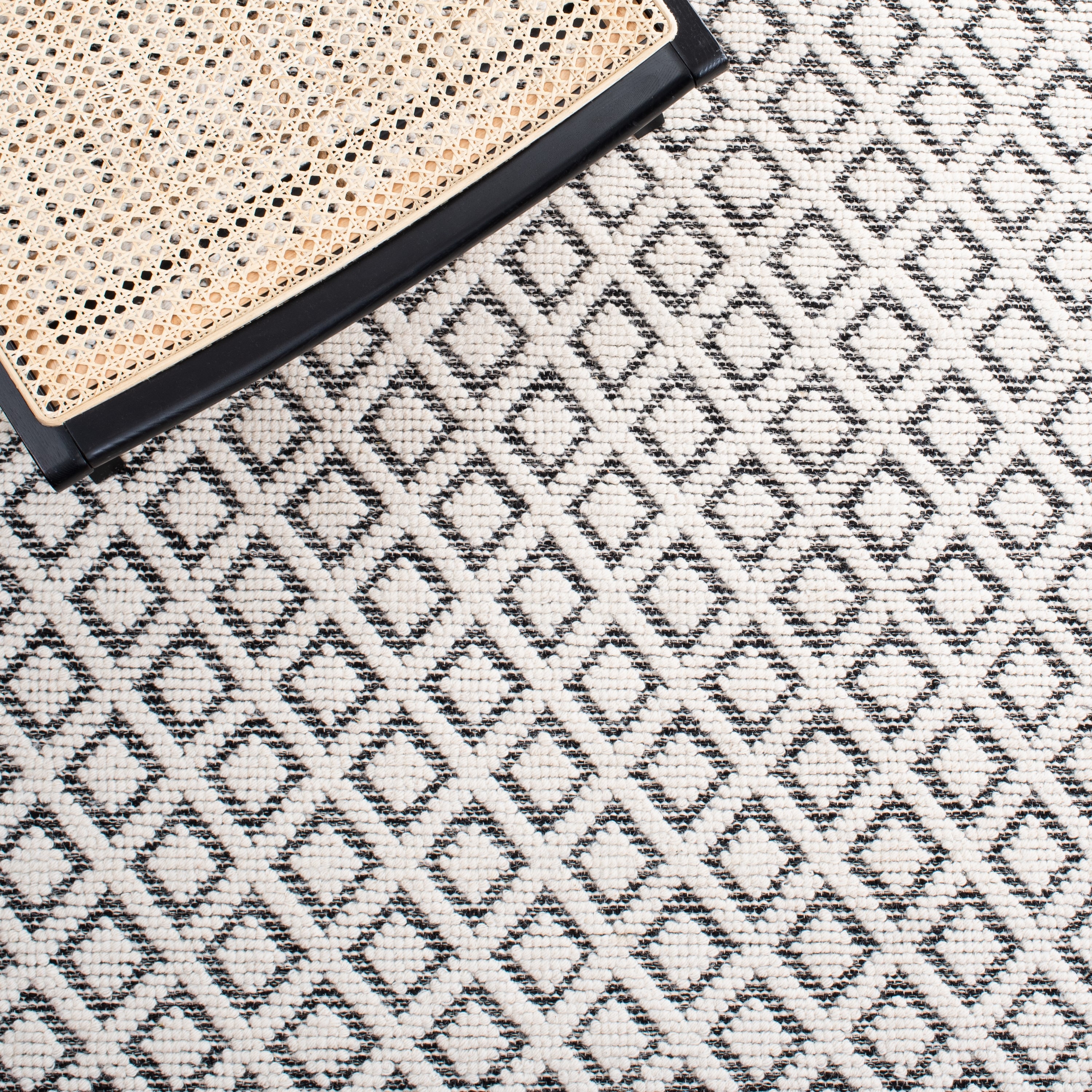 Safavieh VRM304Z-8 rugs - View #7