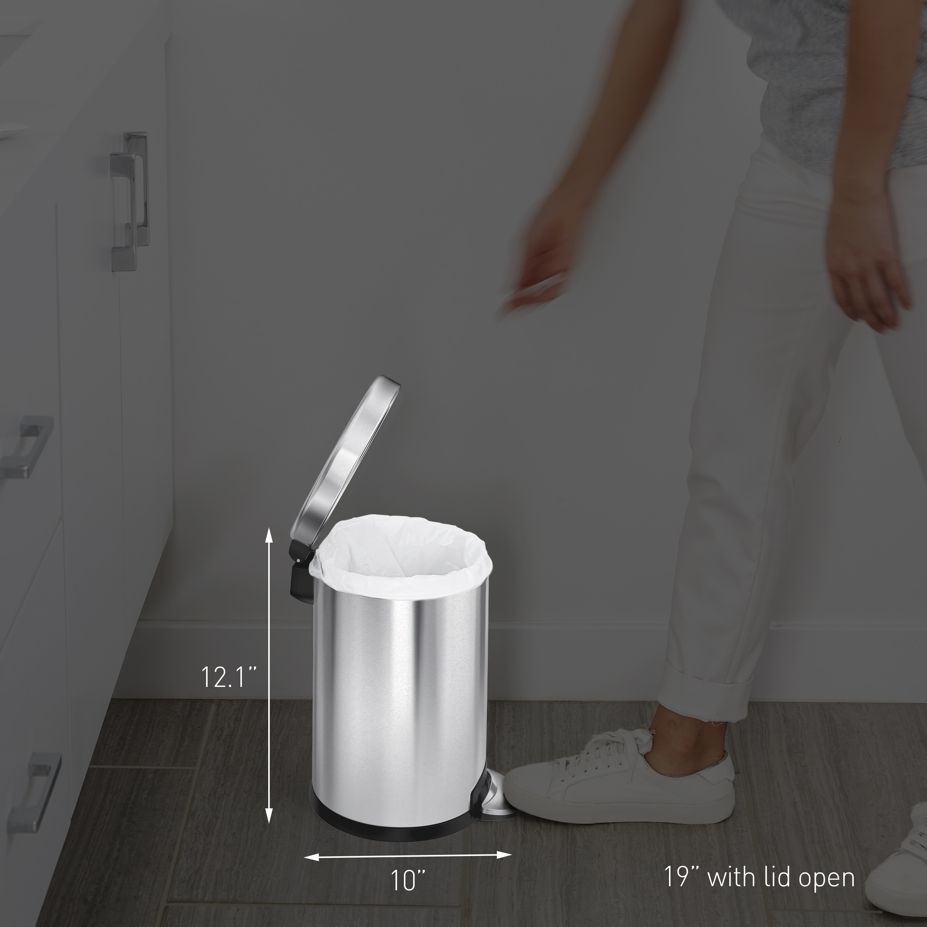 Trash can with pedal, 4.5 L, stainless steel - simplehuman