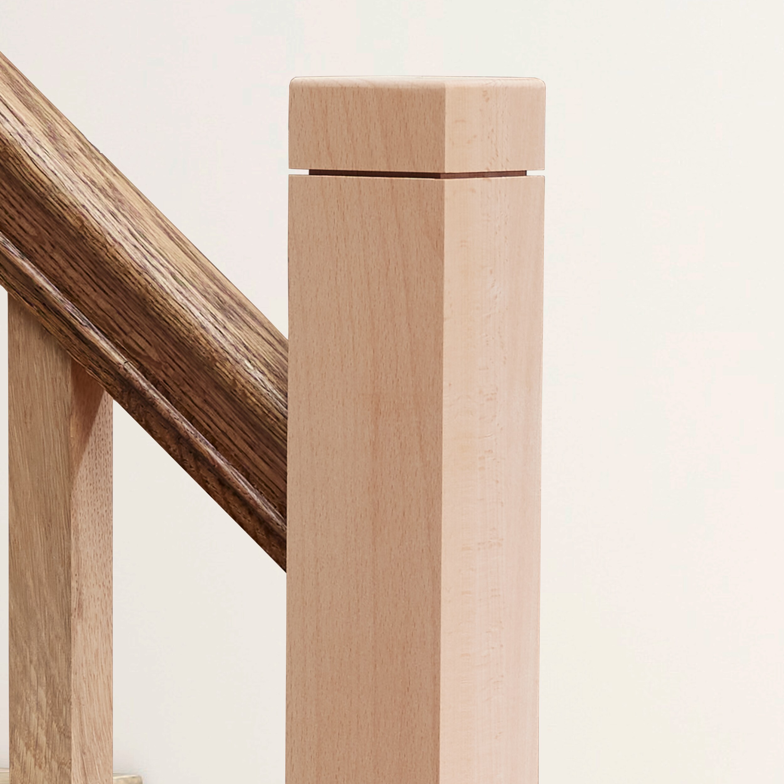 RELIABILT WG30048EBCH Interior-Stairpart-Newel-Posts - View #2