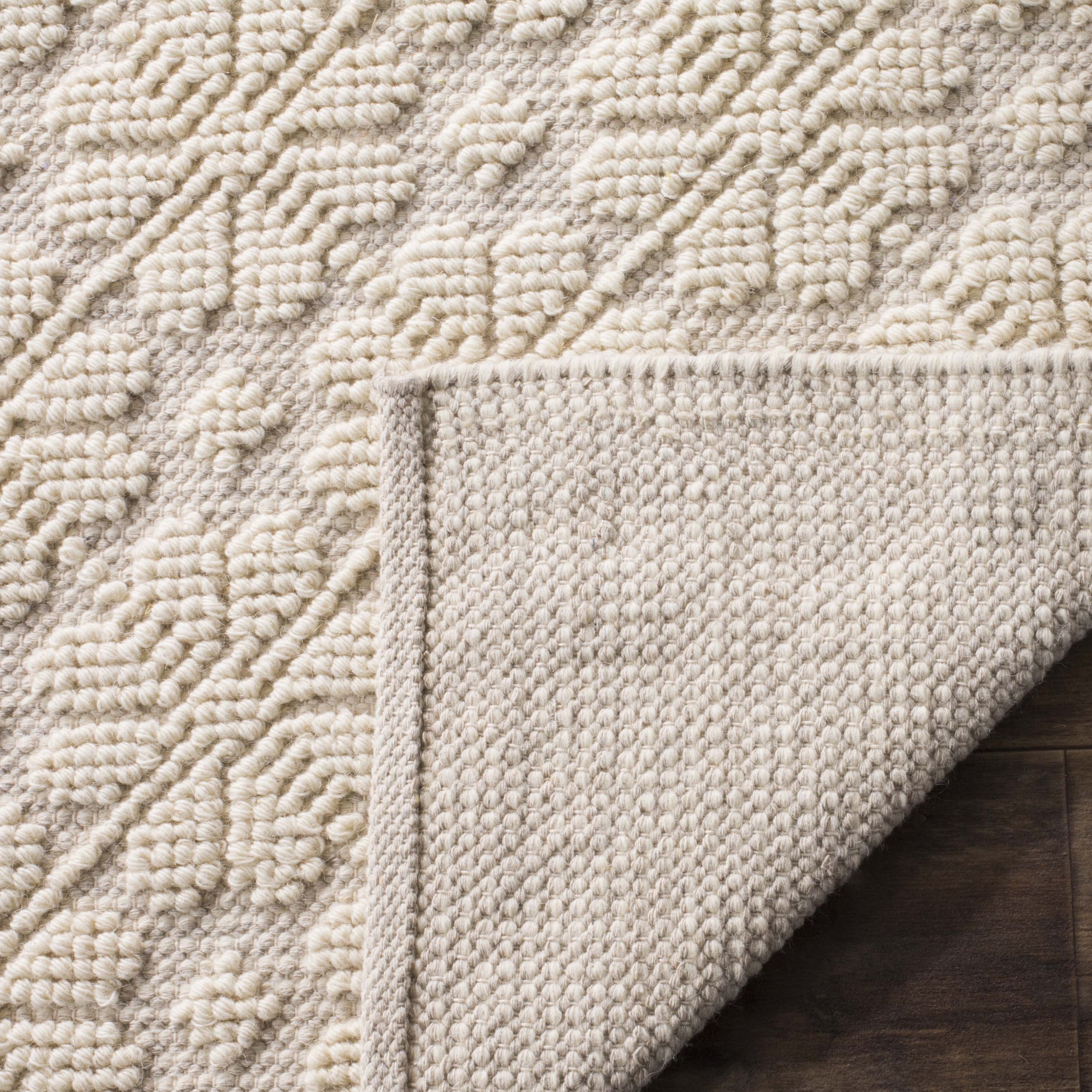 Ivory Hand-Knotted Wool and Cotton Runner Rug, 2'3" x 6'