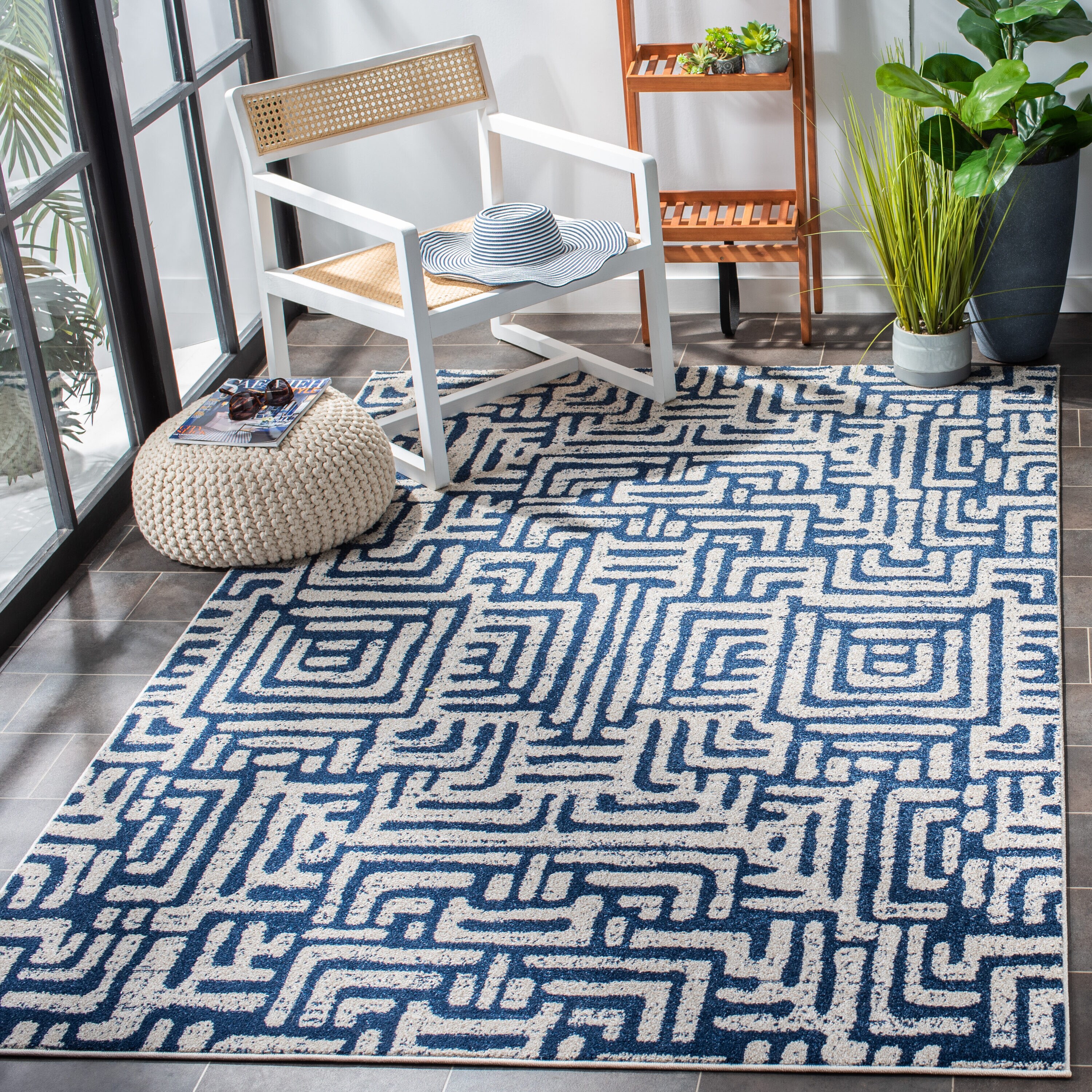 Amherst 443N Blue Cream 5ft-3in x 8ft Medium Rectangle Rug