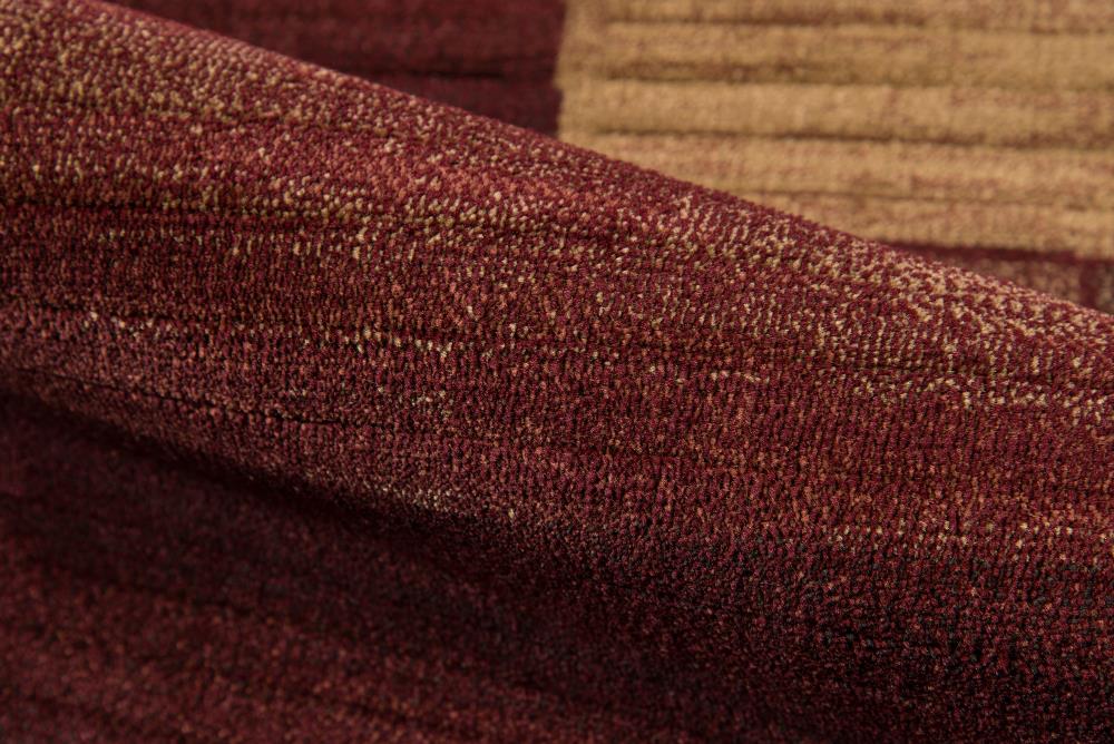 Momeni DREAMDR-04RED2376 rugs - View #2