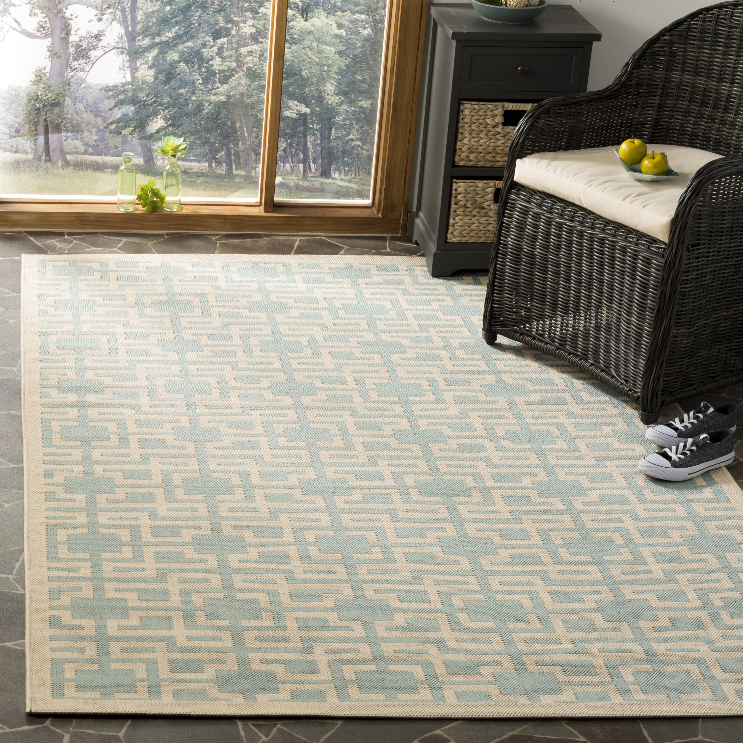 Martha Stewart MSR4281-223-5 Patrile 5 x 8 (ft) Loomed Polypropylene Beige/Aqua Rectangular Indoor Geometric Coastal Area rug