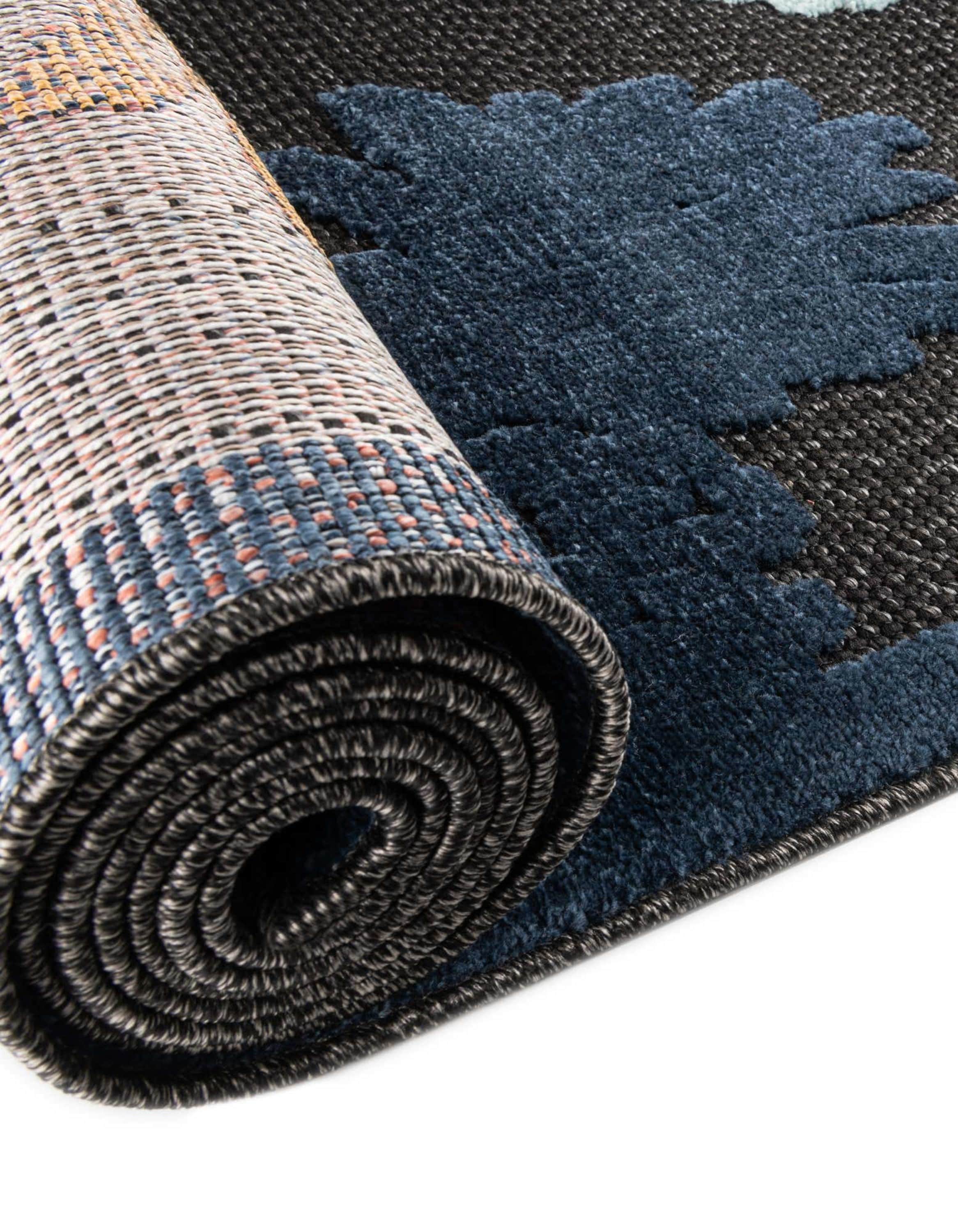 Unique Loom 3171383 rugs - View #4