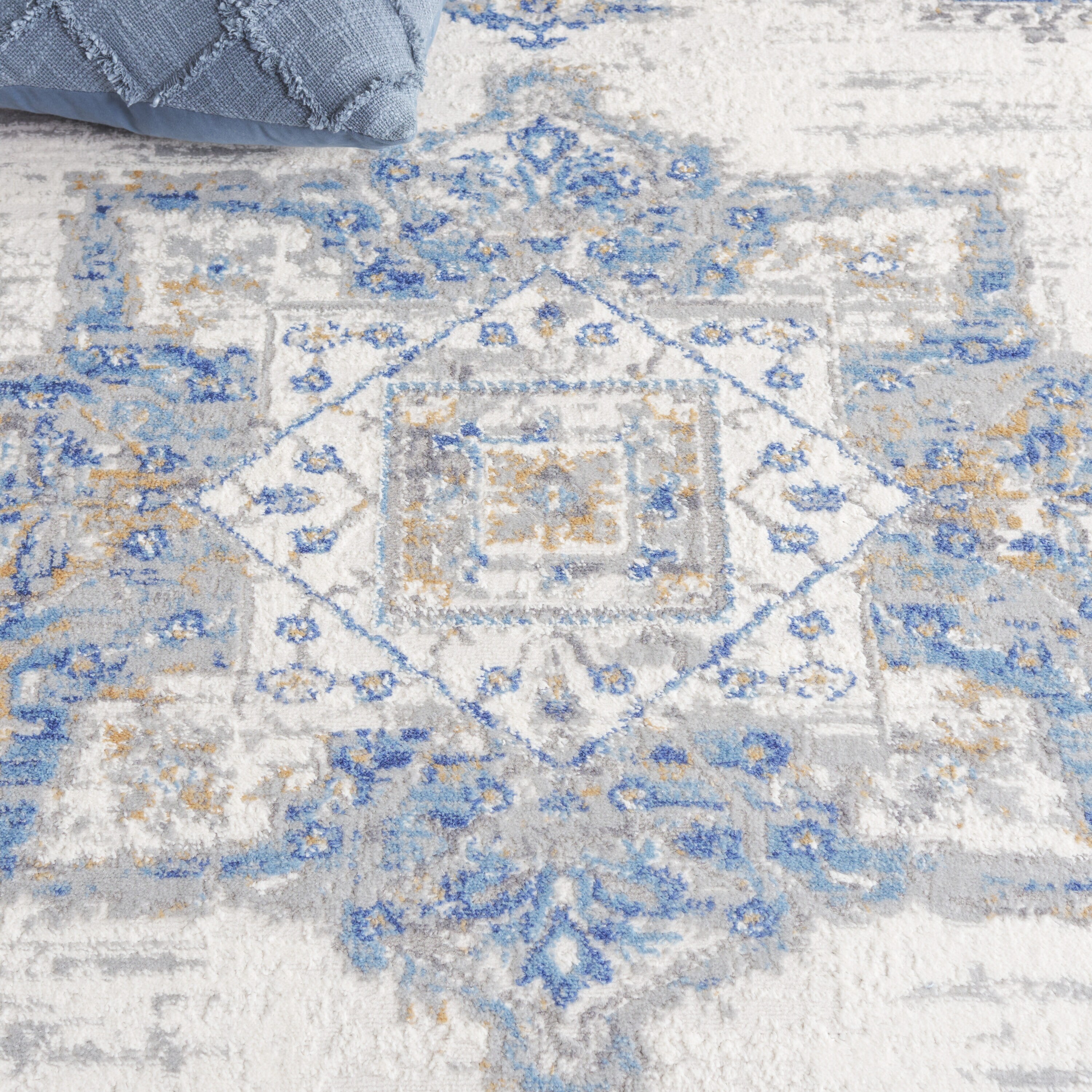 Safavieh RVF138M-5 rugs - View #4