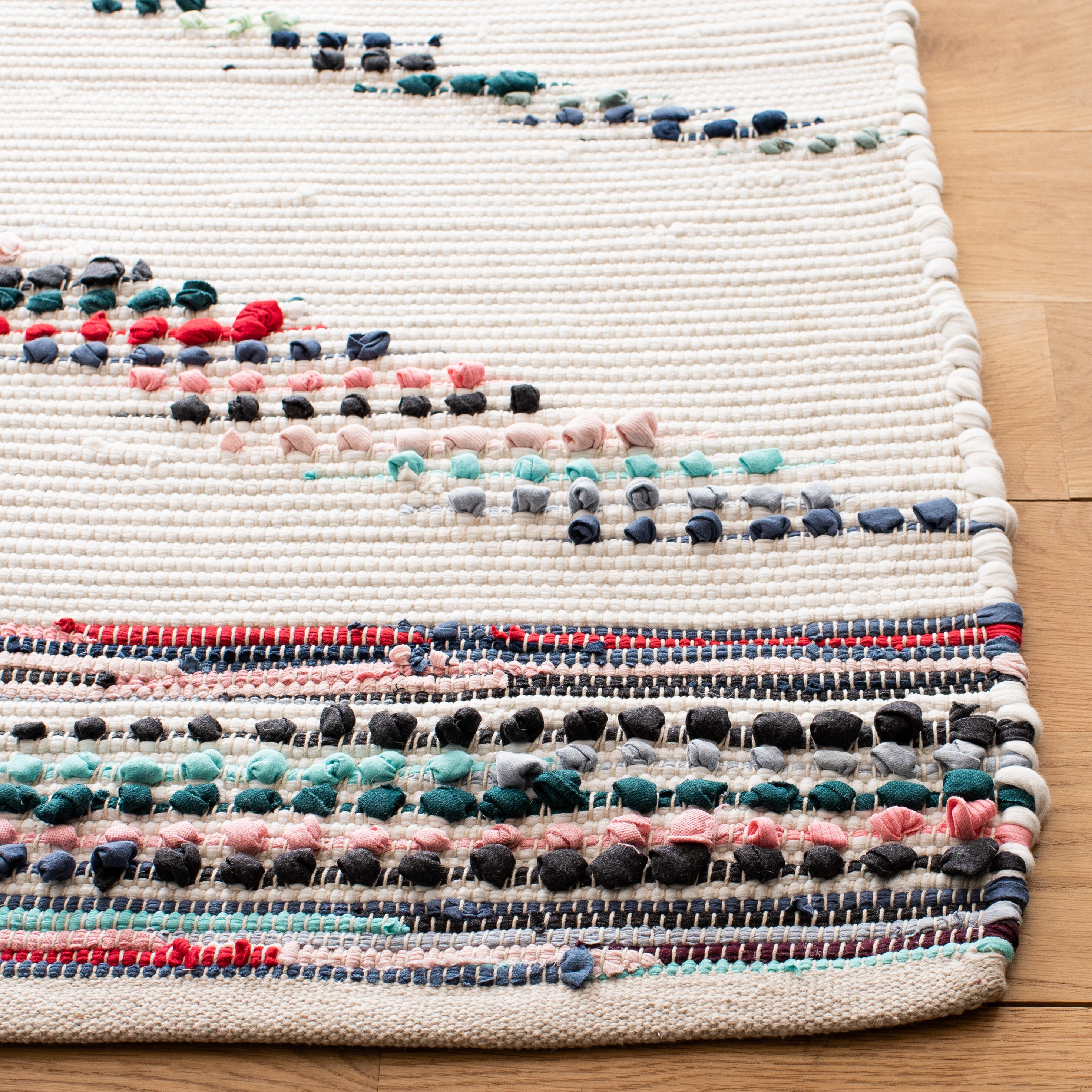 Safavieh MTK815A-4 rugs - View #3