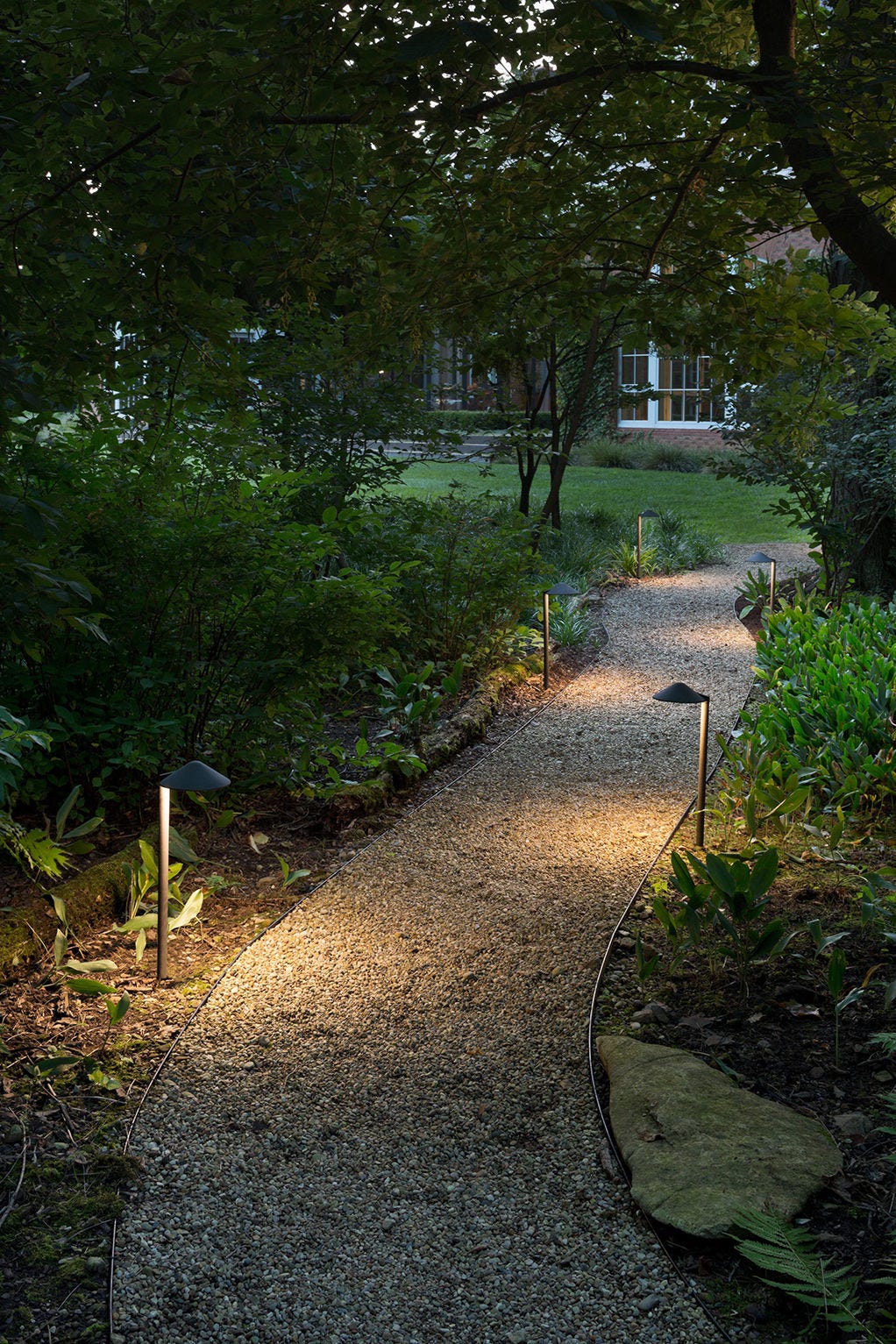 Hinkley 16012MZ-LL Path-Lights - View #4