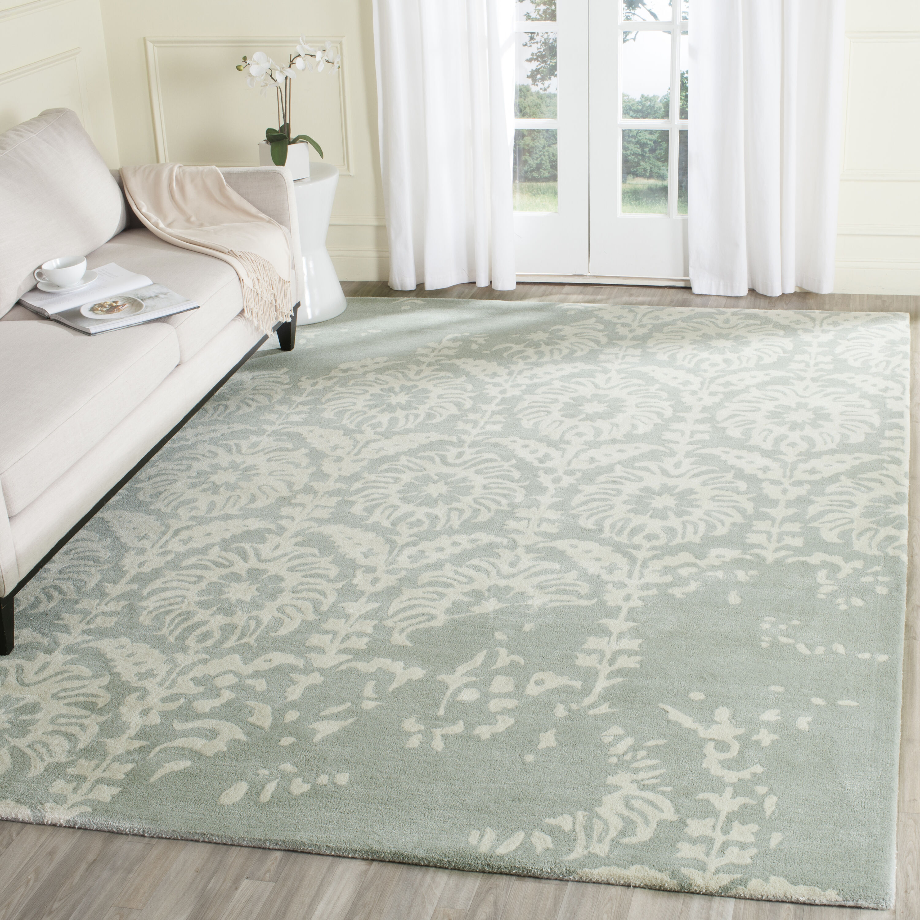 Safavieh BEL125B-8 Bella Canna 8 x 10 (ft) Tufted Wool Light Gray/Ivory Rectangular Indoor Distressed/Overdyed Farmhouse/Cottage Area rug