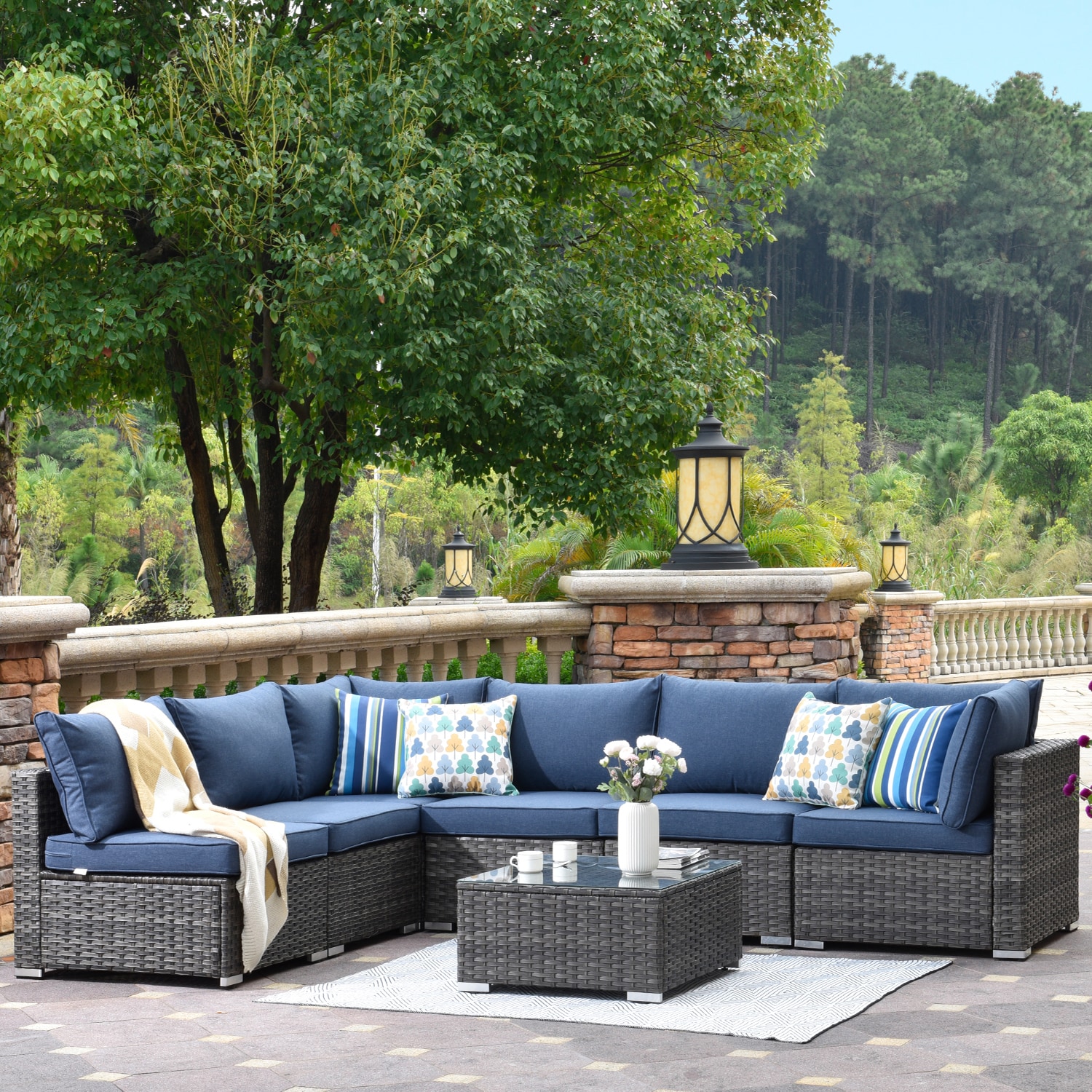 patio furniture at lowes