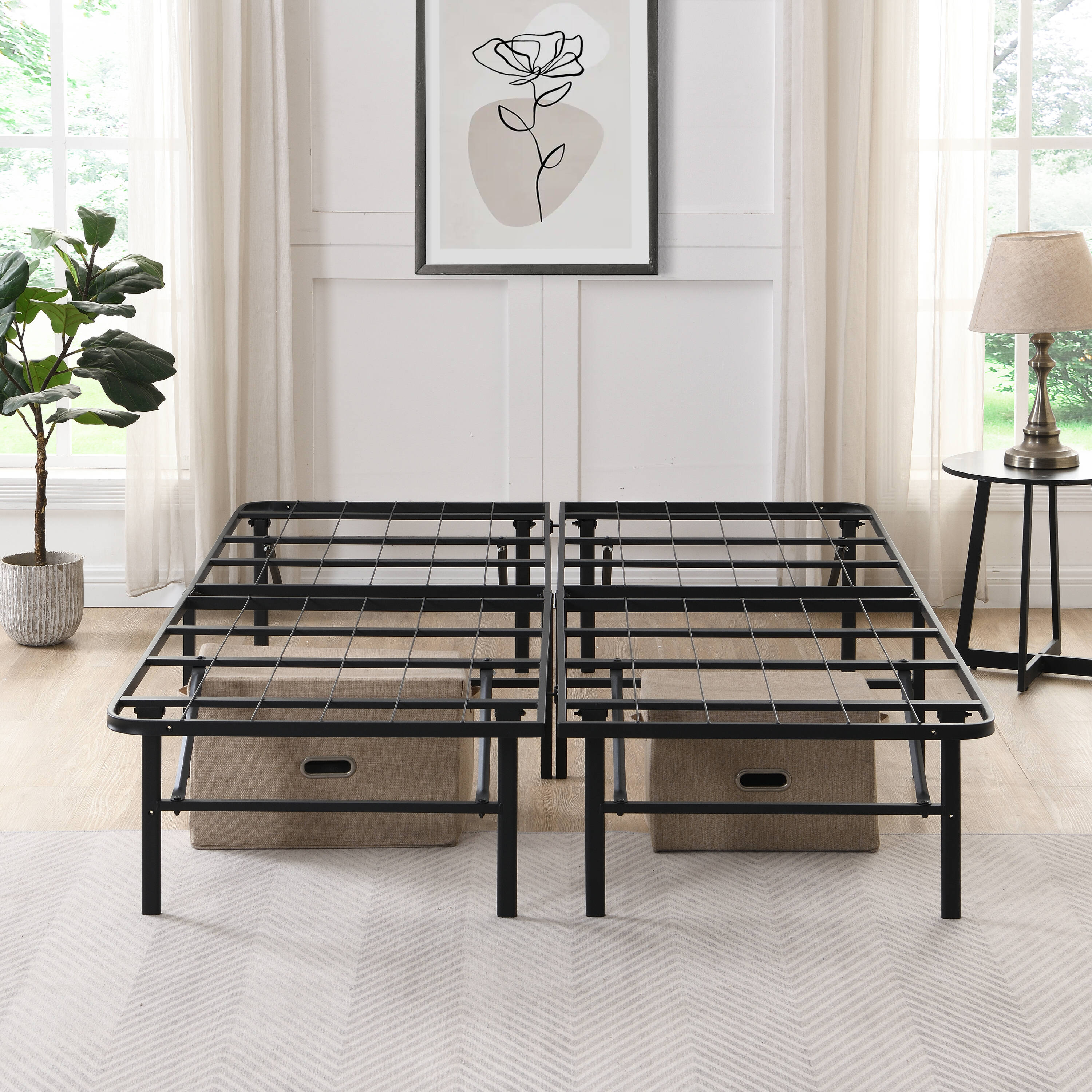Siavonce King Black Metal Bed Frame