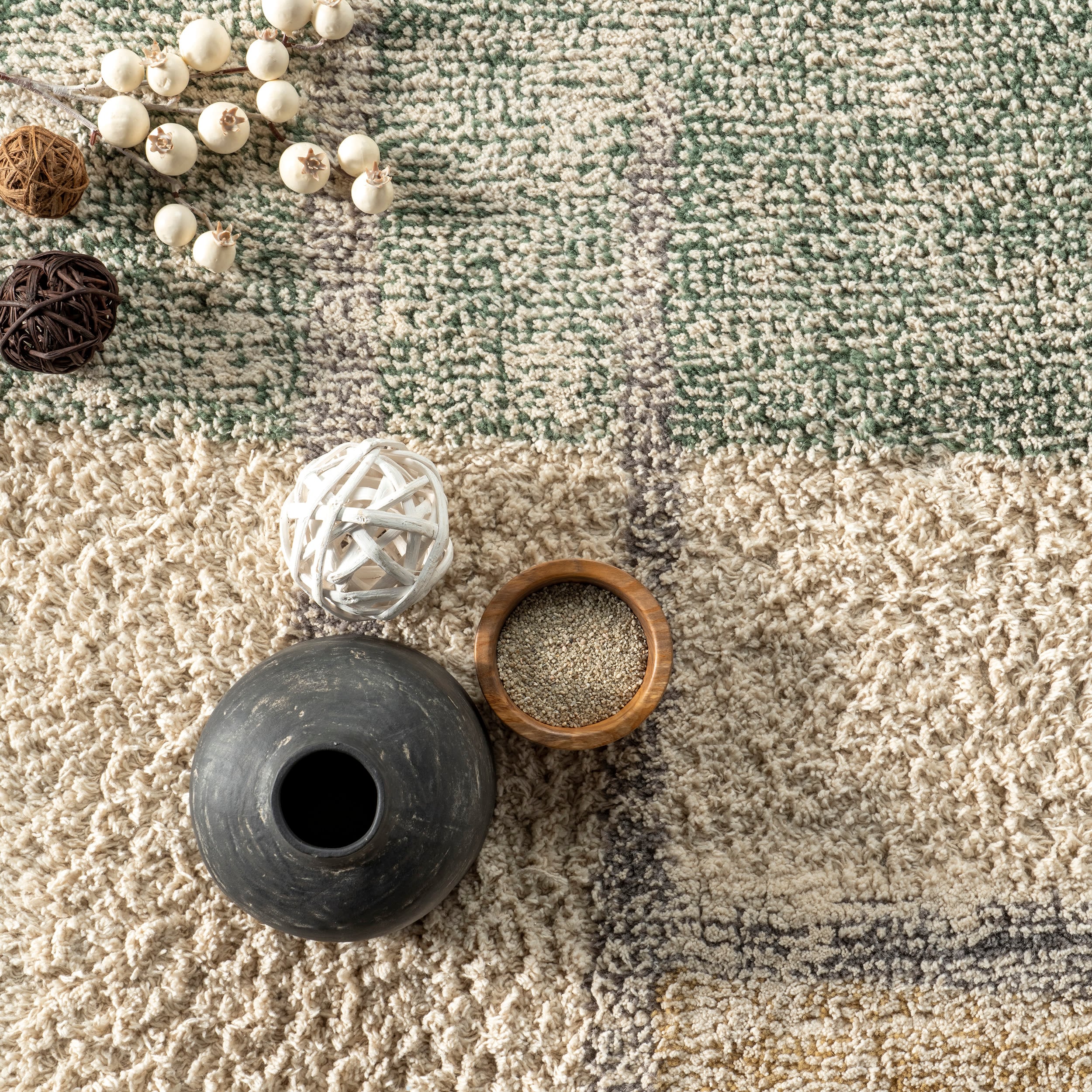 Ivory and Multicolor Wool Blend Tufted 6' x 9' Area Rug