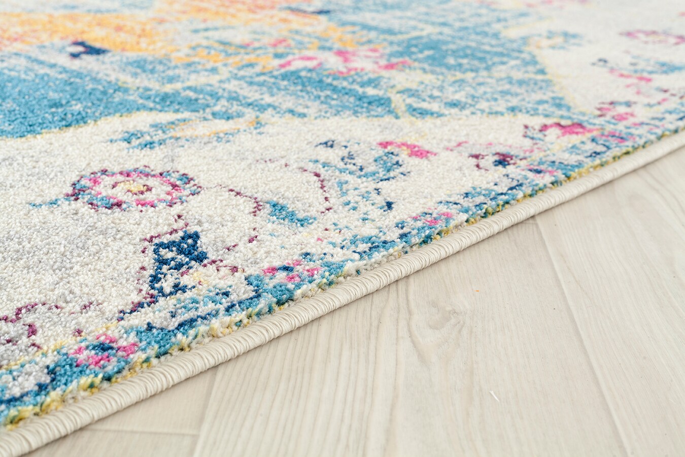 United Weavers Of America 713 20460 58 rugs - View #5