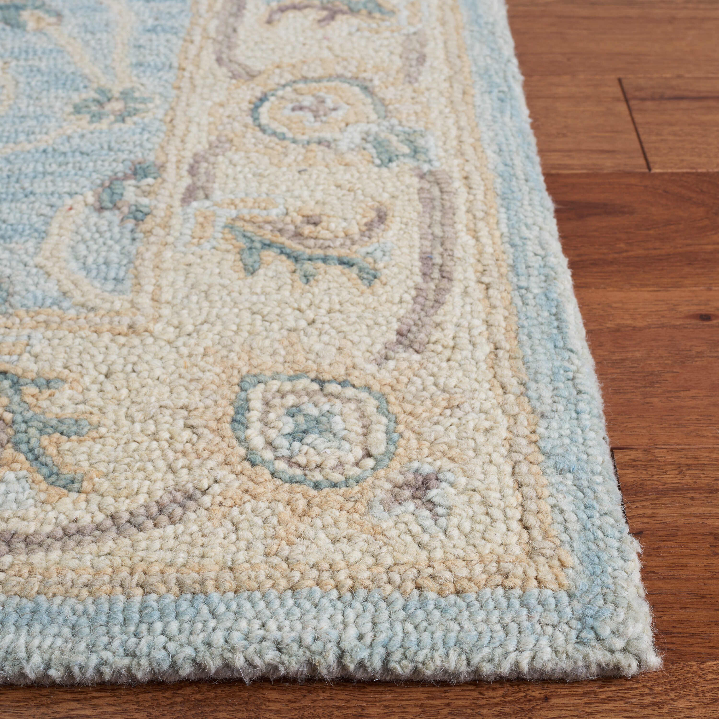 Safavieh BLM702F-4 rugs - View #3