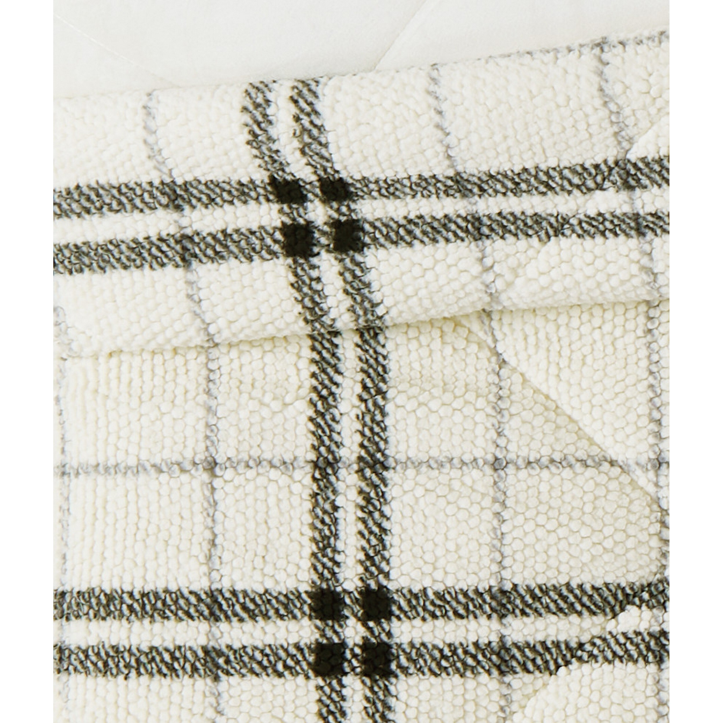 London Fog TH3916CG-9100 Blankets-And-Throws - View #2