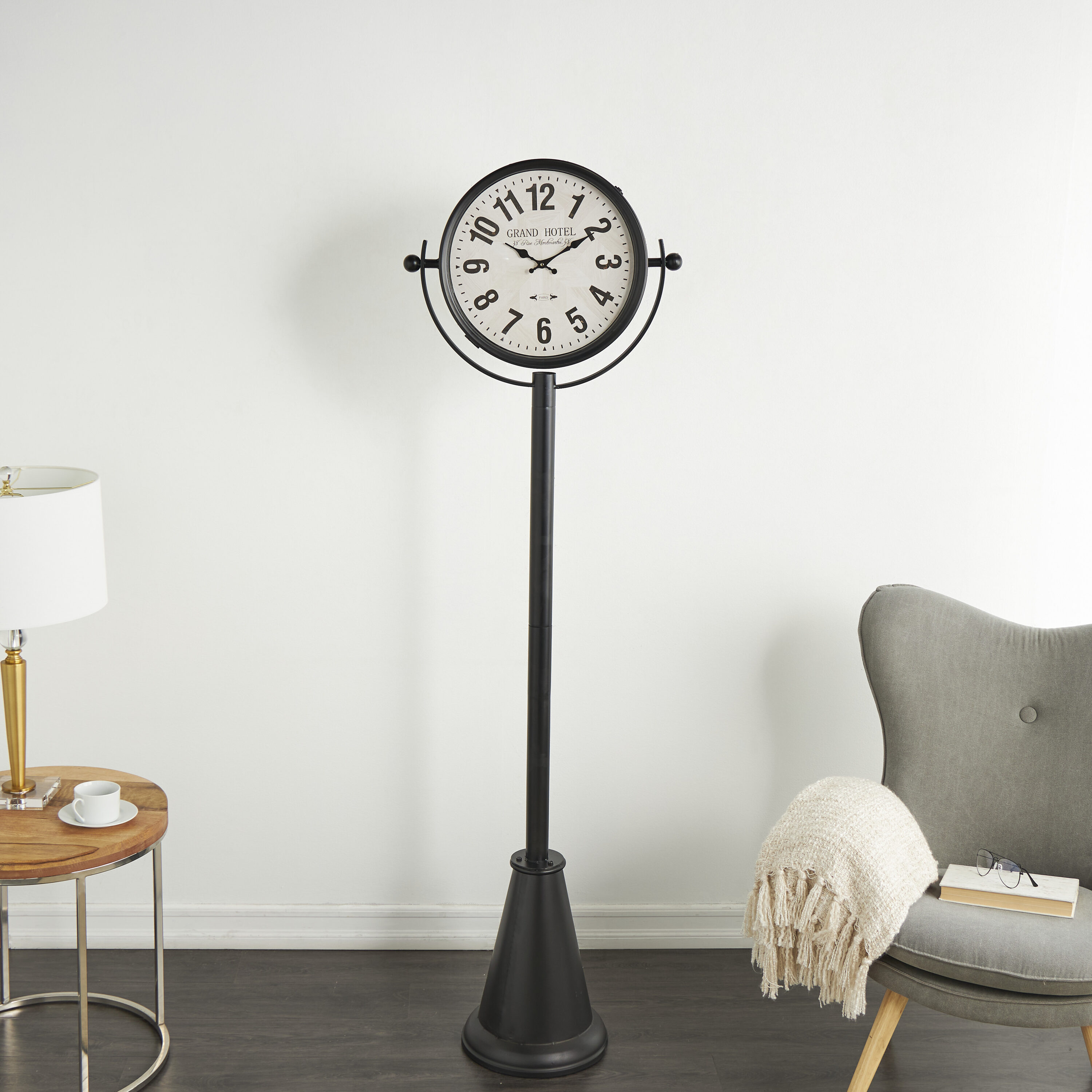 Grayson Lane 821481 Analog Round Tabletop Traditional