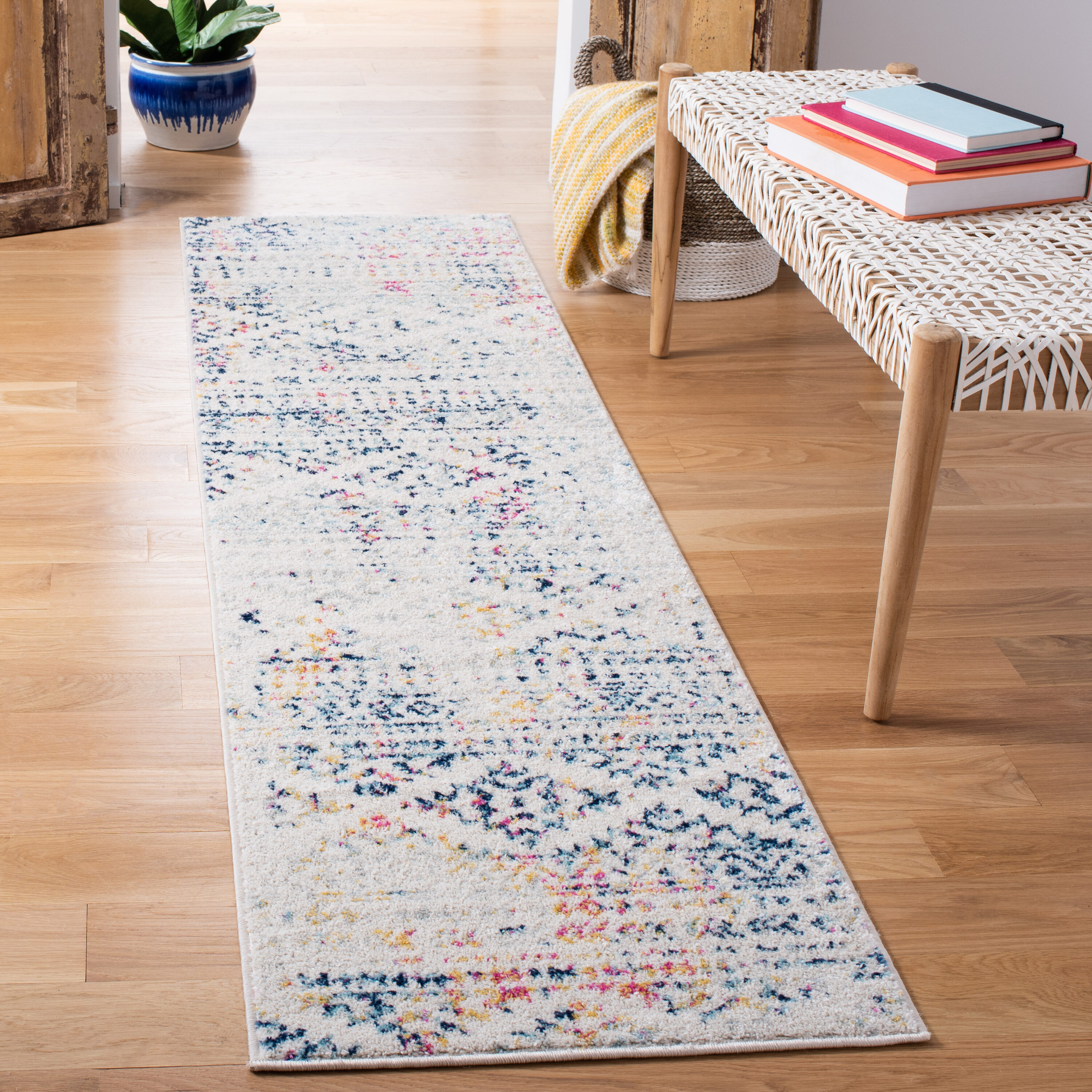 Safavieh TUL272C-29 Tulum Cibola 2 x 9 (ft) Loomed Polypropylene Ivory/Blue Rectangular Indoor Geometric Bohemian/Eclectic Runner rug