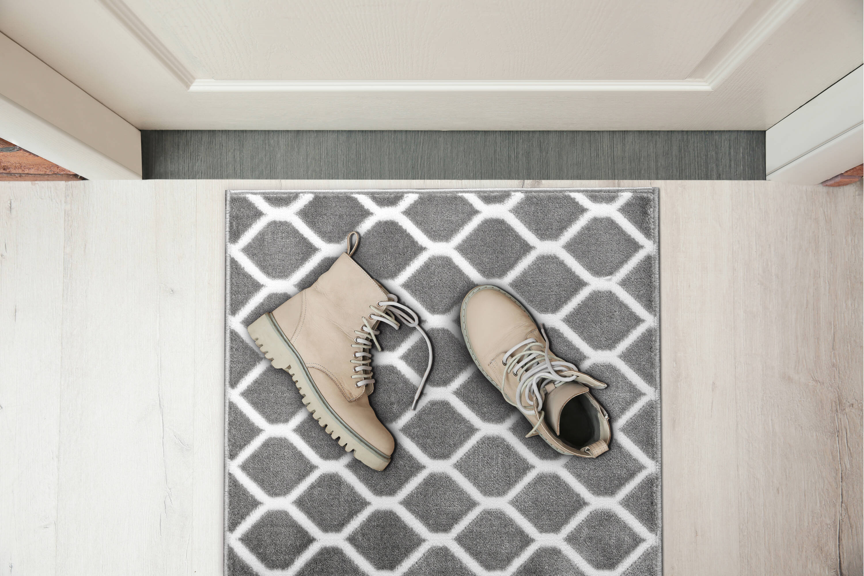 The Sofia Rugs D-MAT-64B-GR Mats-Cat - View #4